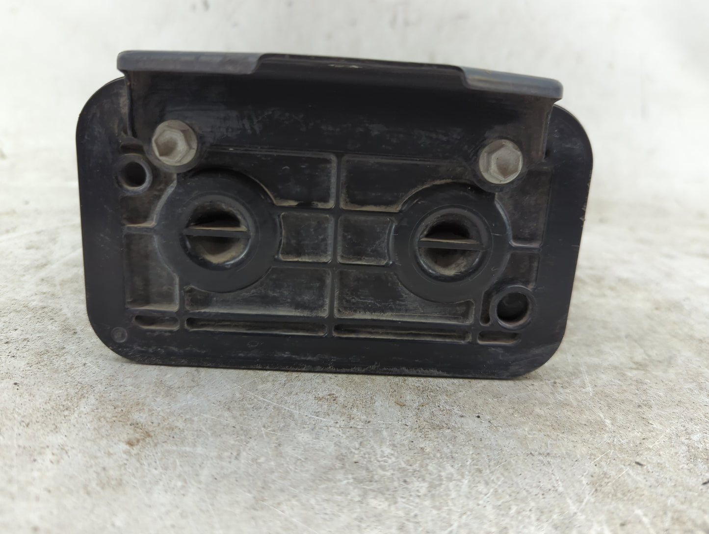 2004 Scion Xb Fuel Vapor Charcoal Canister - Oemusedautoparts1.com
