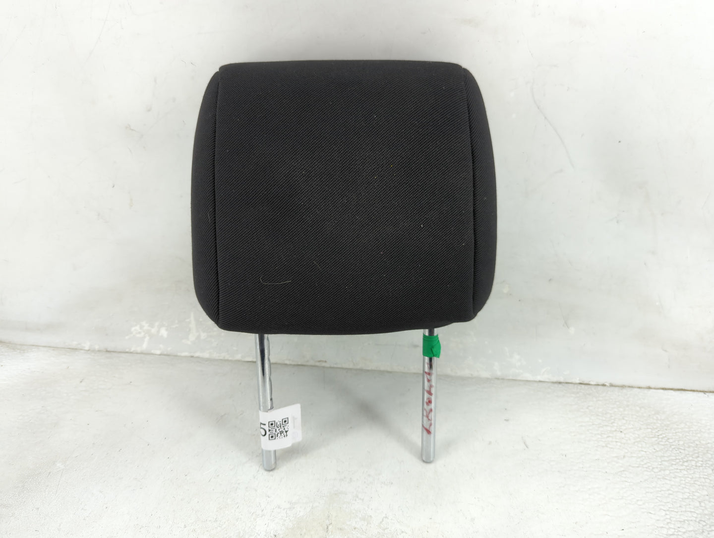 2004-2004 Scion Xb Headrest Head Rest Front Driver Seat Black - Oemusedautoparts1.com