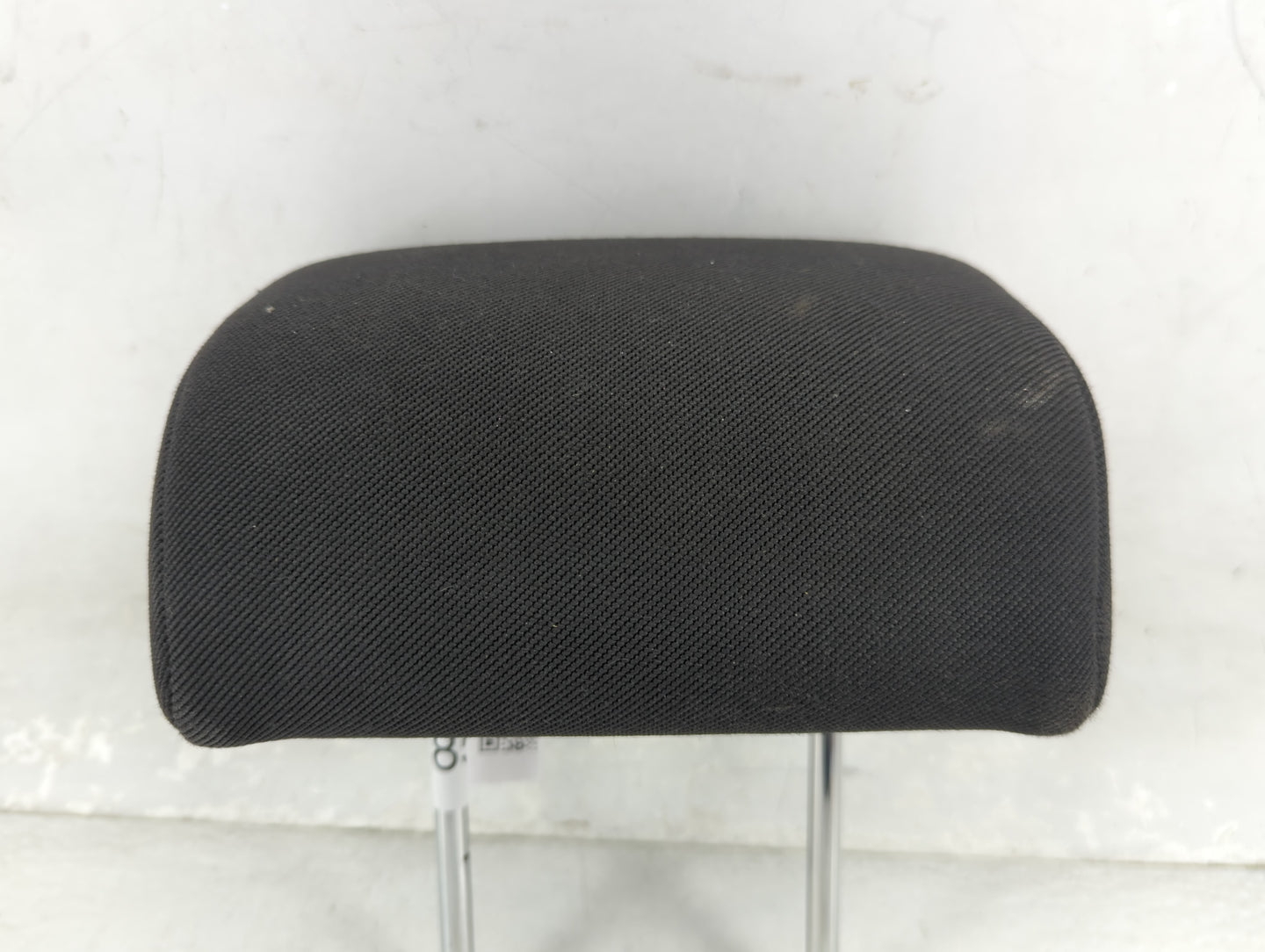 2004-2004 Scion Xb Headrest Head Rest Front Driver Seat Black 1466857 - Oemusedautoparts1.com