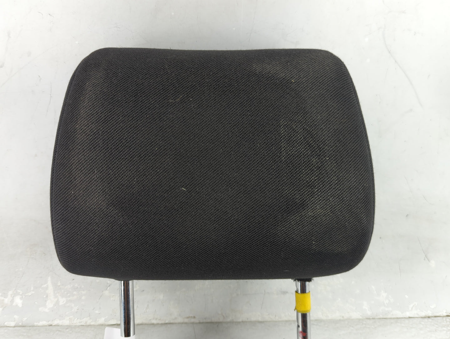 2004-2004 Scion Xb Headrest Head Rest Front Driver Seat Black 1466866 - Oemusedautoparts1.com