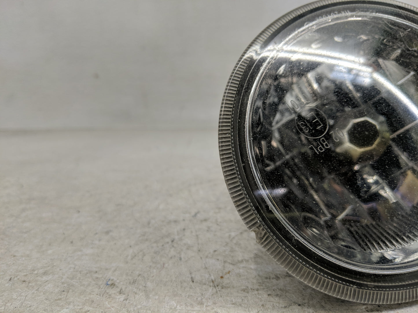 2004 Subaru Forester Passenger Right Oem Front Light Lamp - Oemusedautoparts1.com