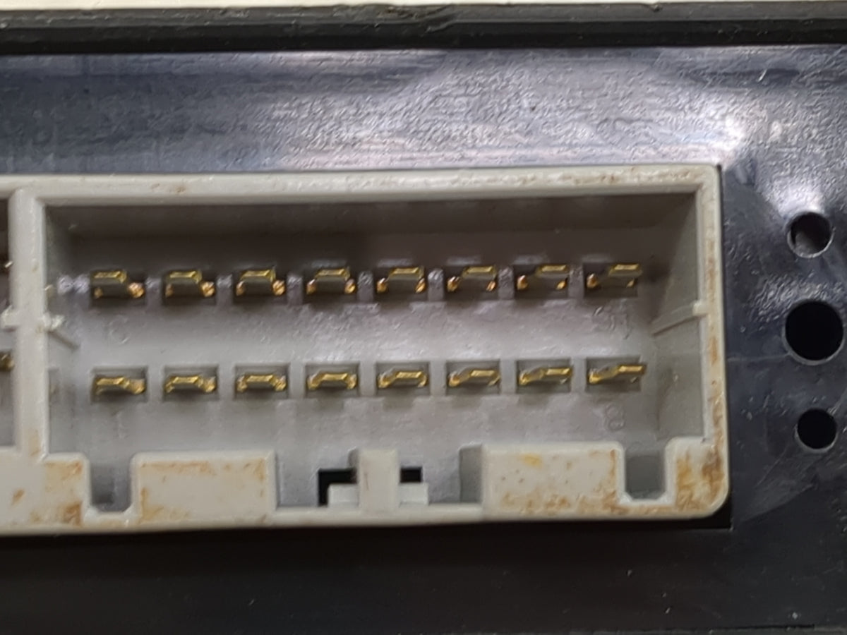 2003-2005 Subaru Forester Theft-locking Control Module - Oemusedautoparts1.com