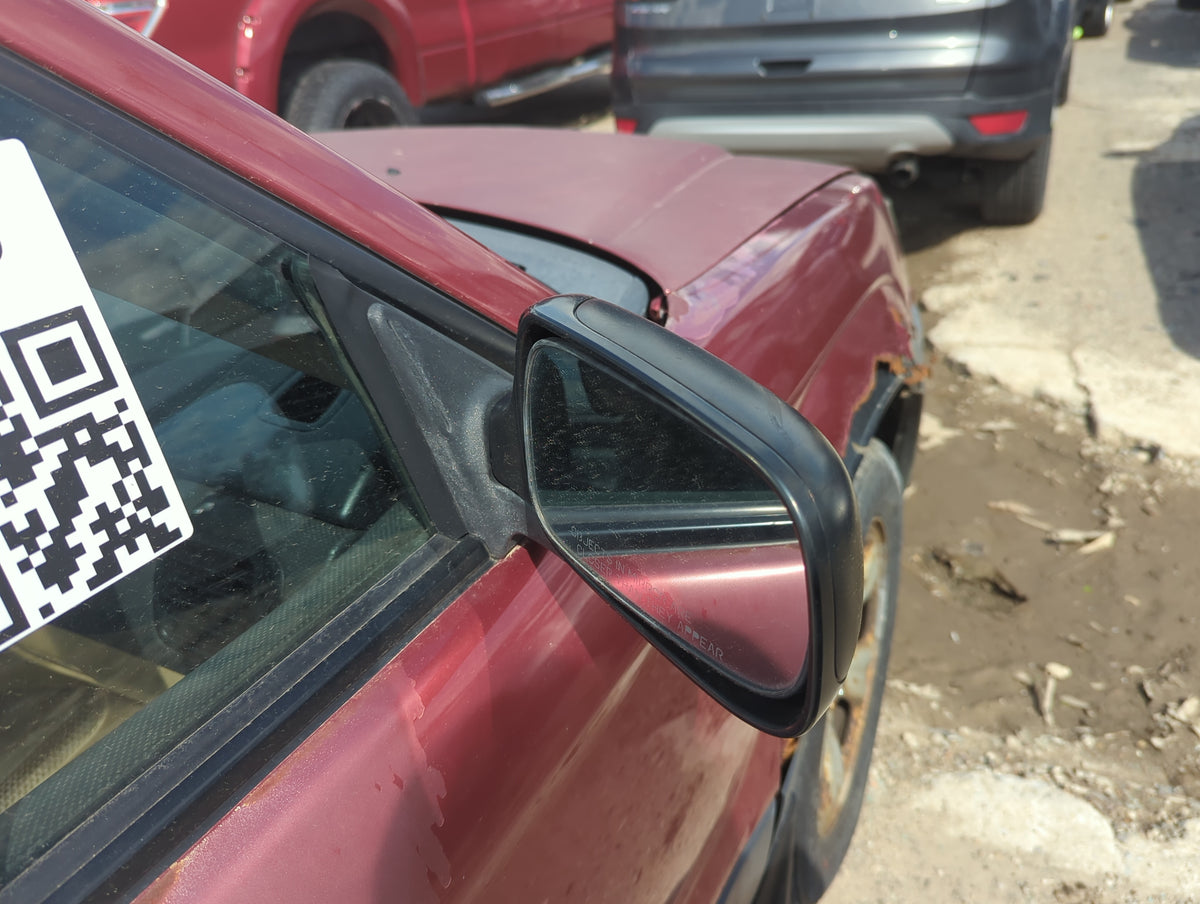2004-2008 Subaru Forester Passenger Side View Mirror - Right Door Mirror OEM Used - Oemusedautoparts1.com