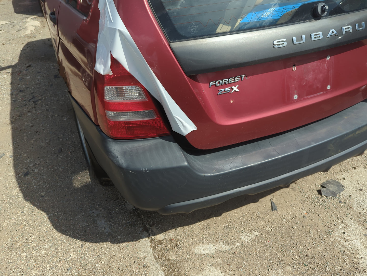 2004 Subaru Forester Rear Bumper Assembly Oem - Oemusedautoparts1.com