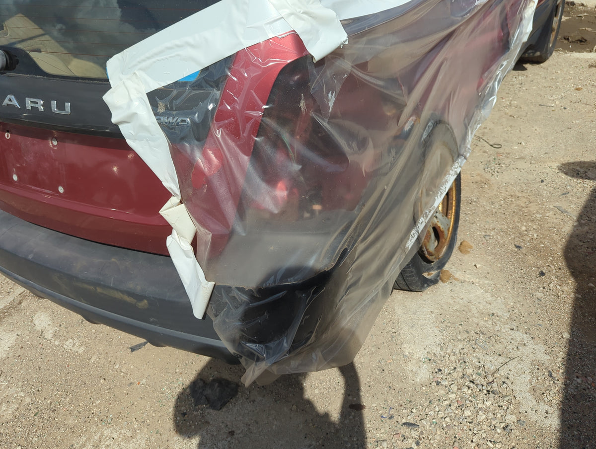 2004 Subaru Forester Rear Bumper Assembly Oem - Oemusedautoparts1.com