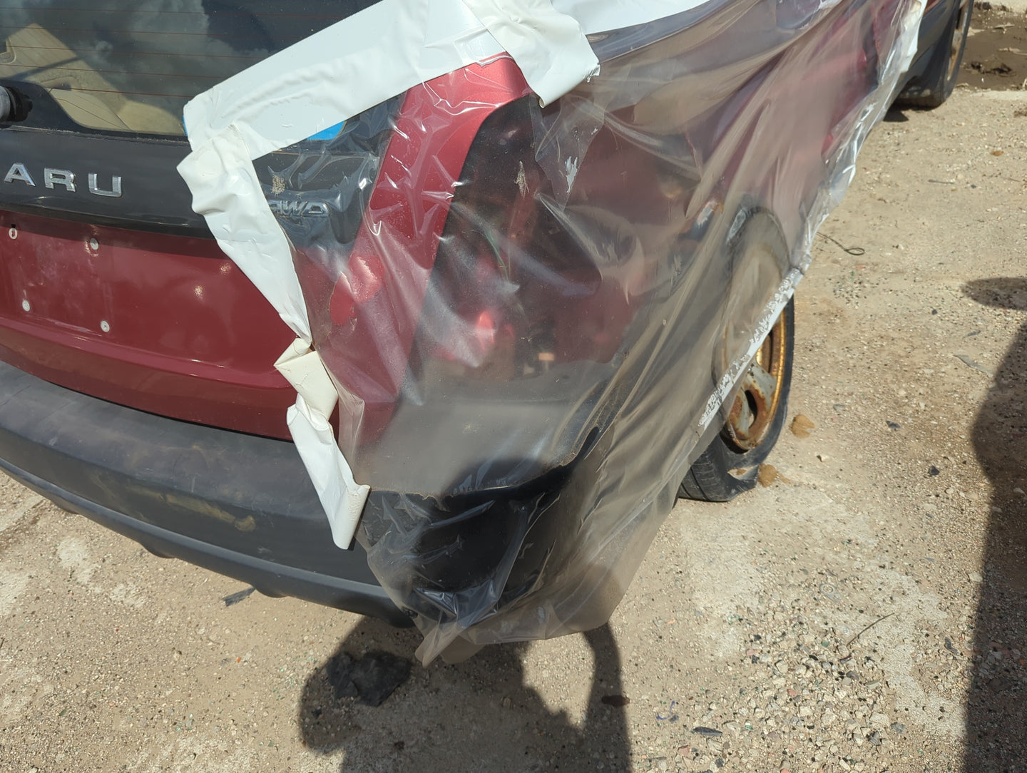 2004 Subaru Forester Rear Bumper Assembly Oem - Oemusedautoparts1.com