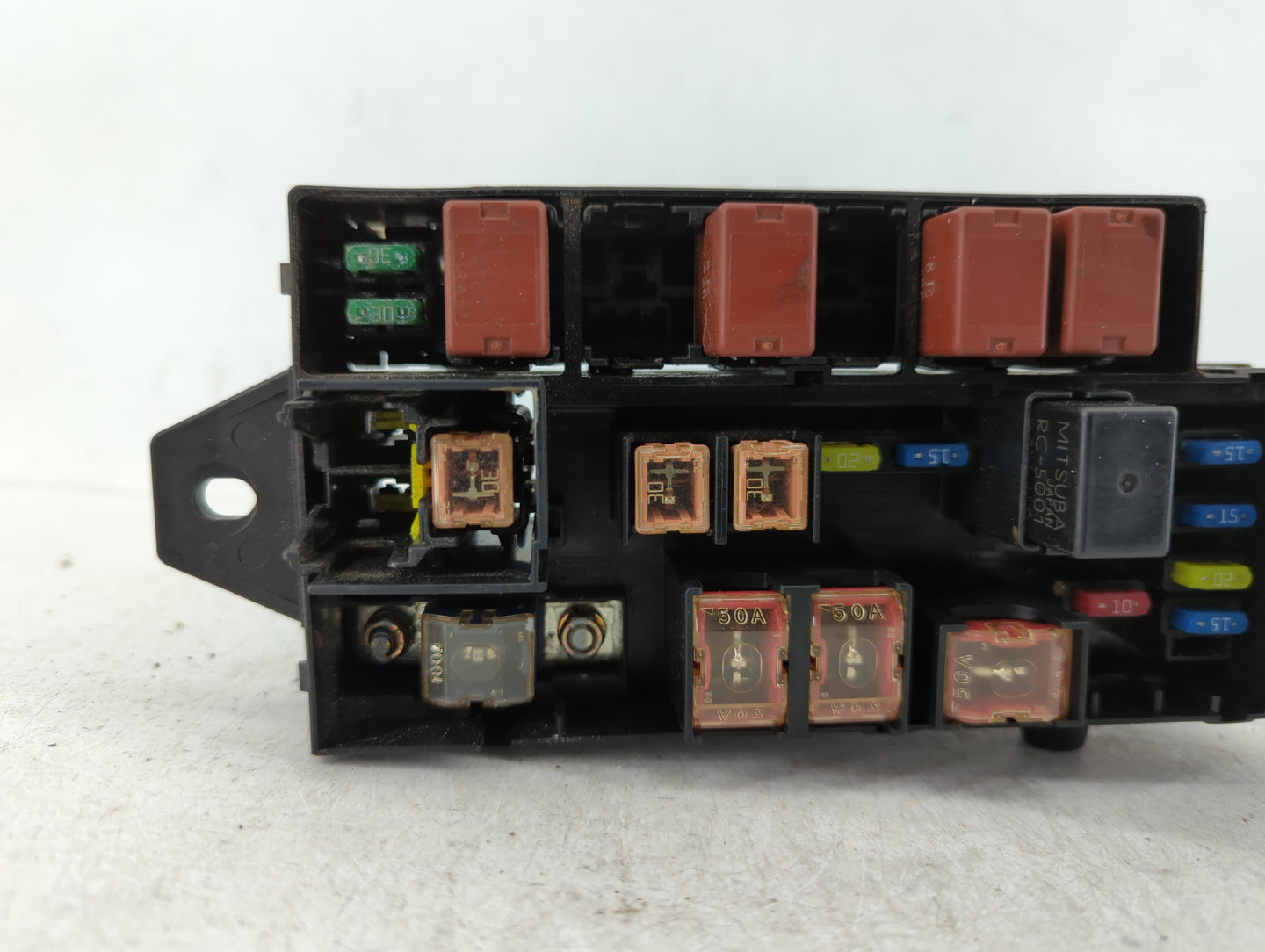 2004 Subaru Forester Fusebox Fuse Box Panel Relay Module P/N:82231SA200 86 Fits OEM Used Auto Parts - Oemusedautoparts1.com