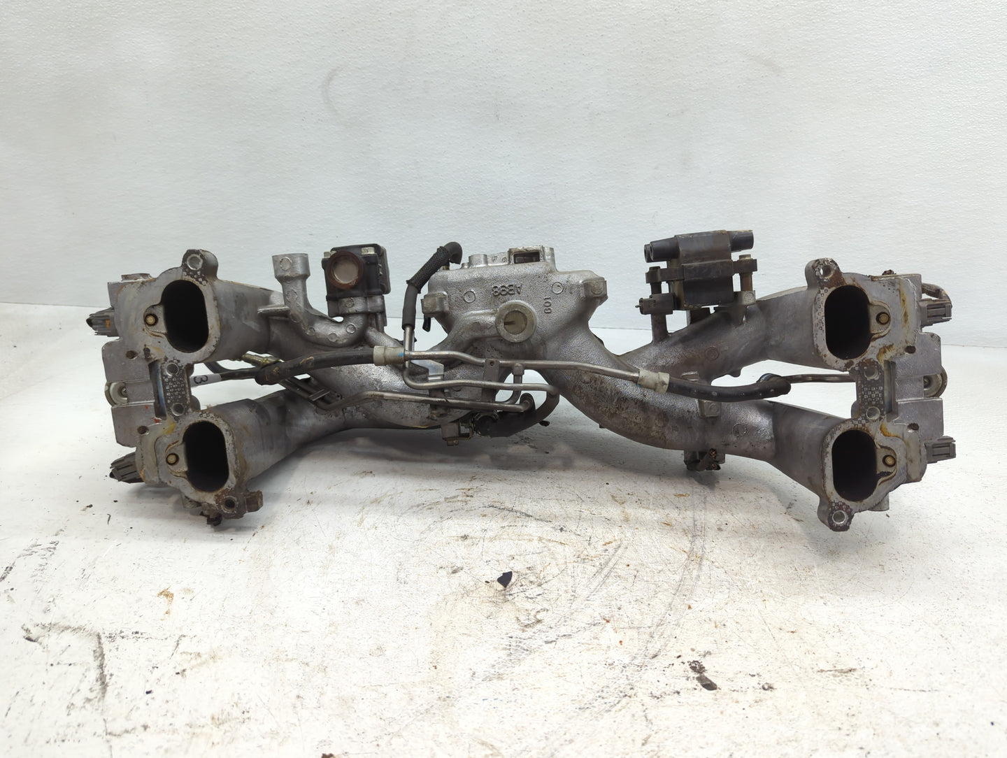 2004 Subaru Forester Turbocharger Exhaust Manifold With Turbo Charger - Oemusedautoparts1.com