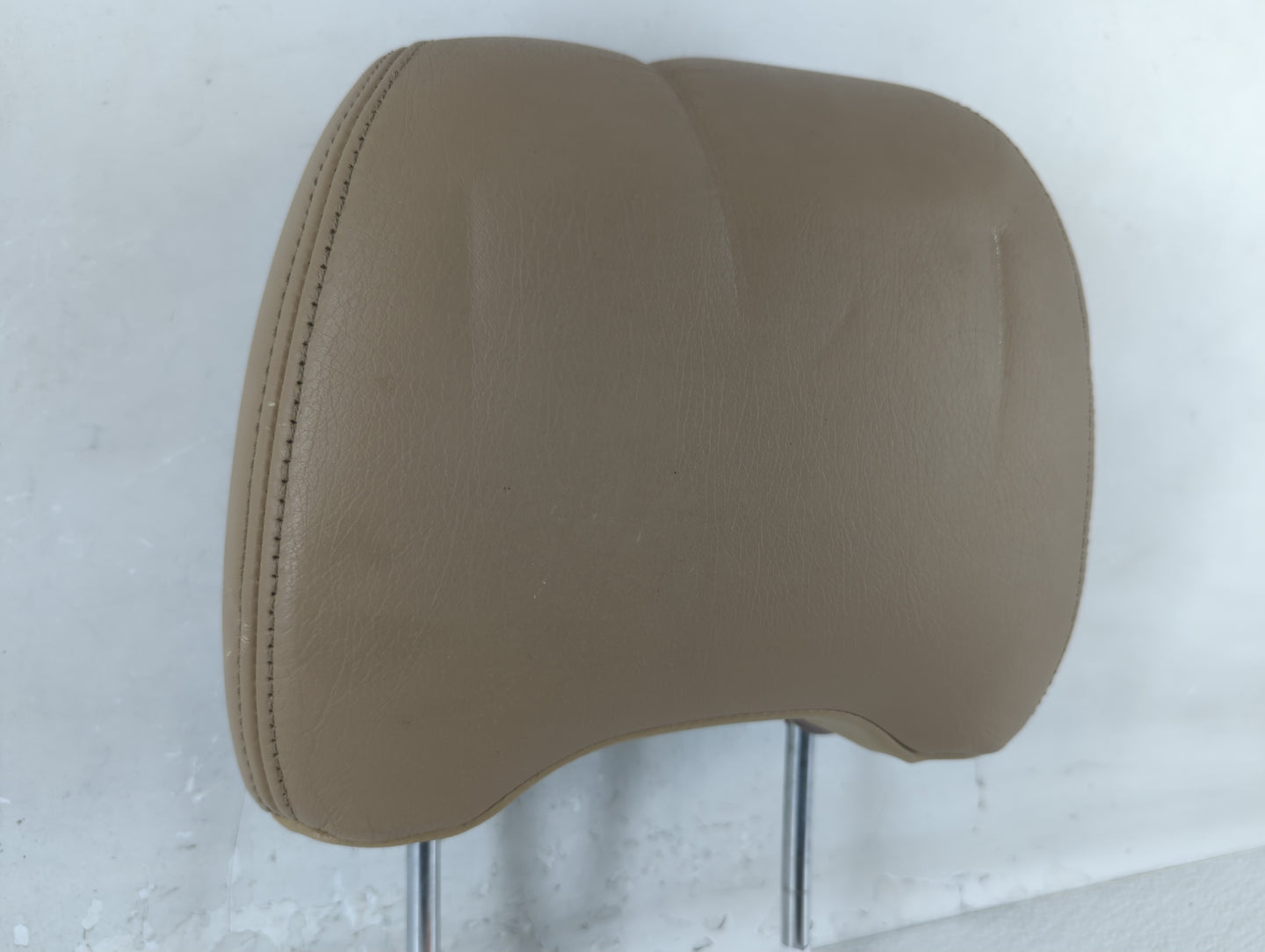 2004 Subaru Forester Headrest Head Rest Front Driver Passenger Seat Fits OEM Used Auto Parts - Oemusedautoparts1.com