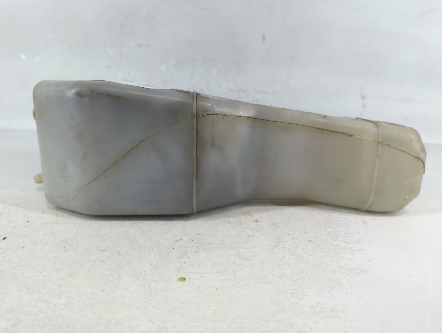2003-2008 Subaru Forester Radiator Coolant Overflow Expansion Tank Bottle - Oemusedautoparts1.com