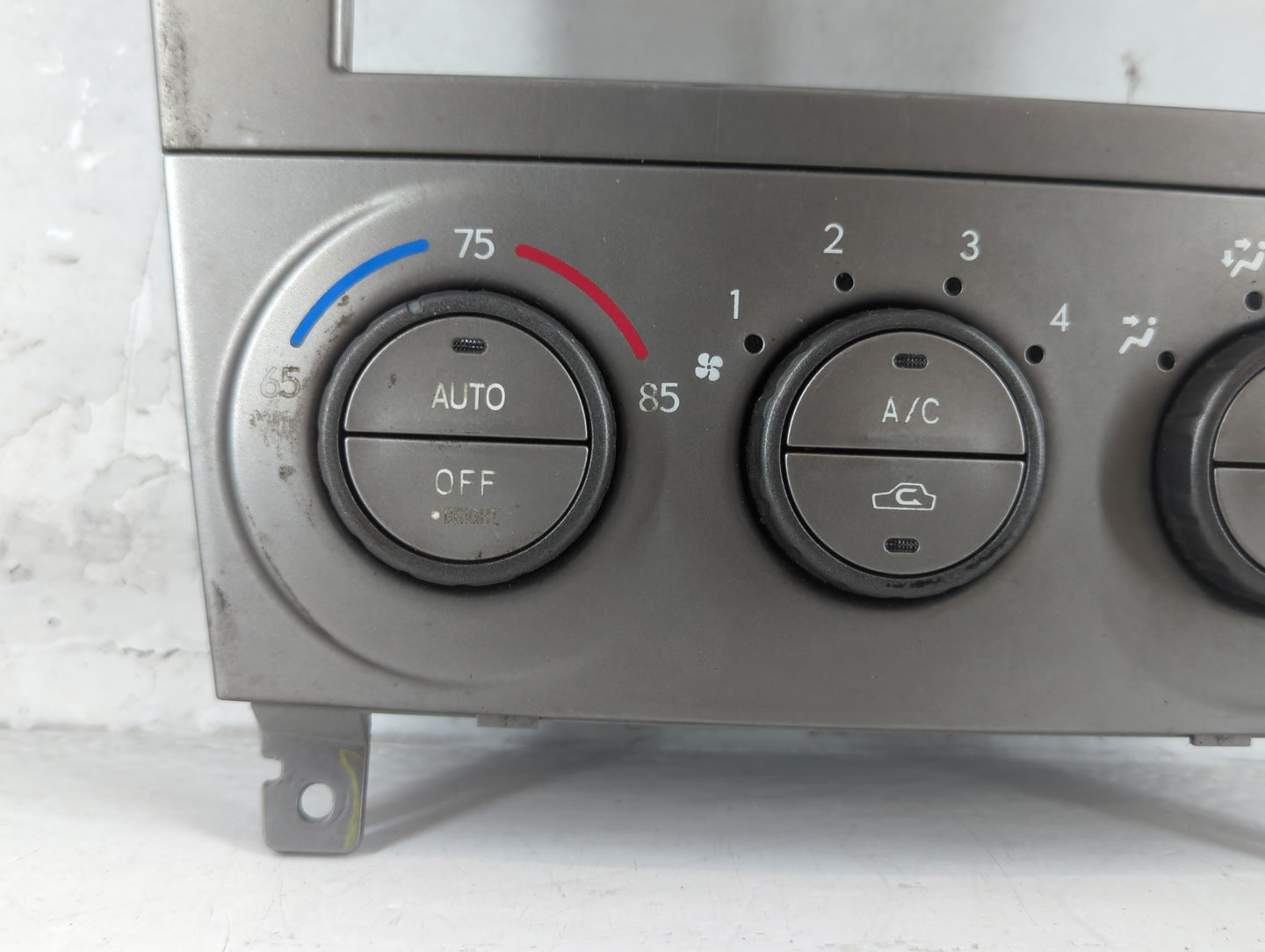 2004 Subaru Forester Climate Control Module Temperature AC/Heater Replacement P/N:38423 503722-3035, 72311SA022 Fits OEM Use