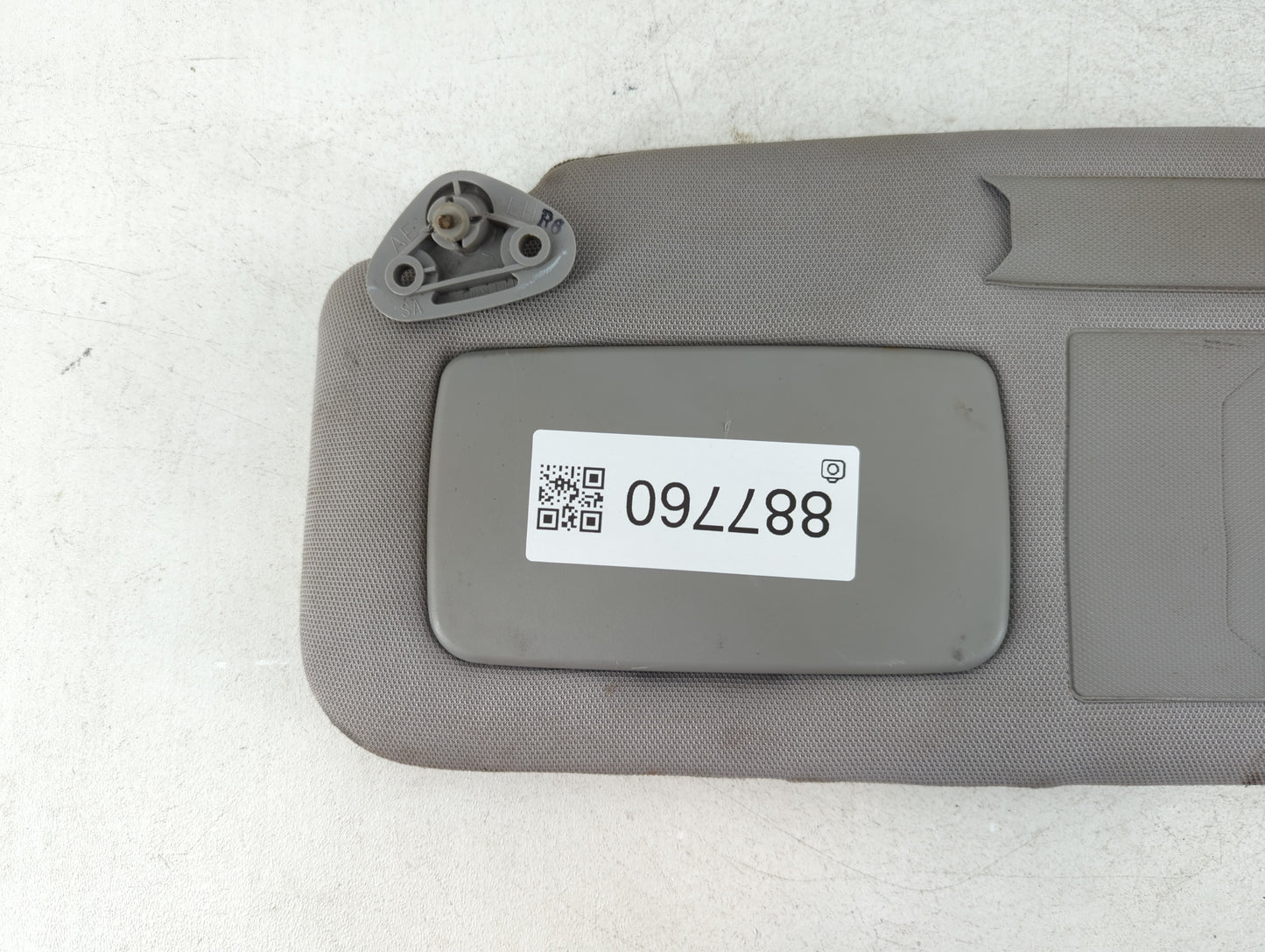 2003-2005 Subaru Forester Sun Visor Shade Replacement Driver Left Mirror Fits Fits 2003 2004 2005 OEM Used Auto Parts - Oemu