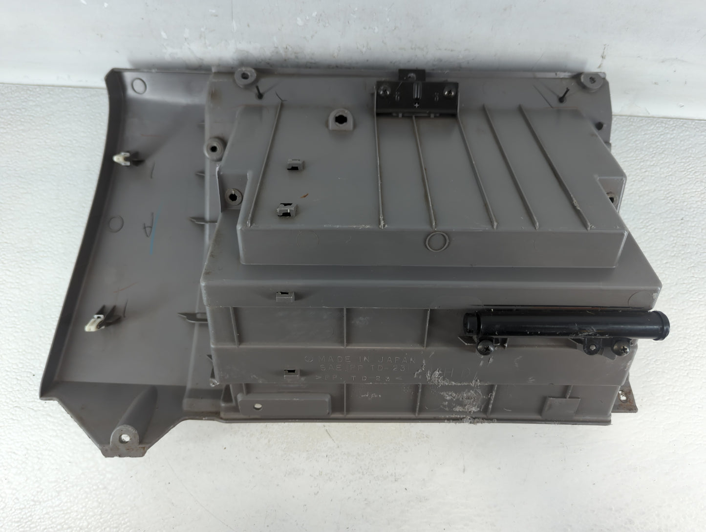 2004 Subaru Forester Passenger Glove Box Door Storage Compartment - Oemusedautoparts1.com