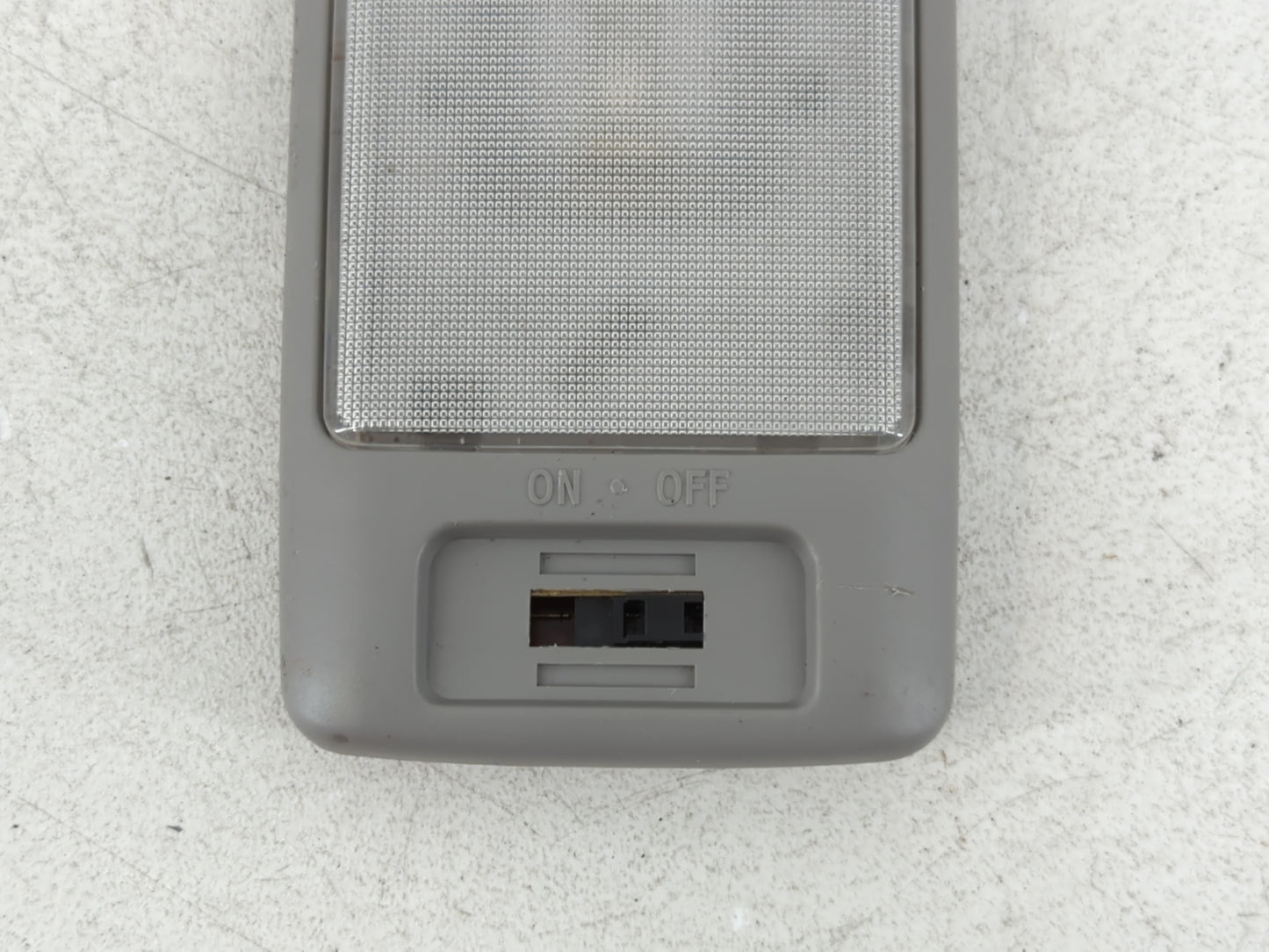 2004 Subaru Forester Rear Cargo Cover Storage Retractable Shade - Oemusedautoparts1.com