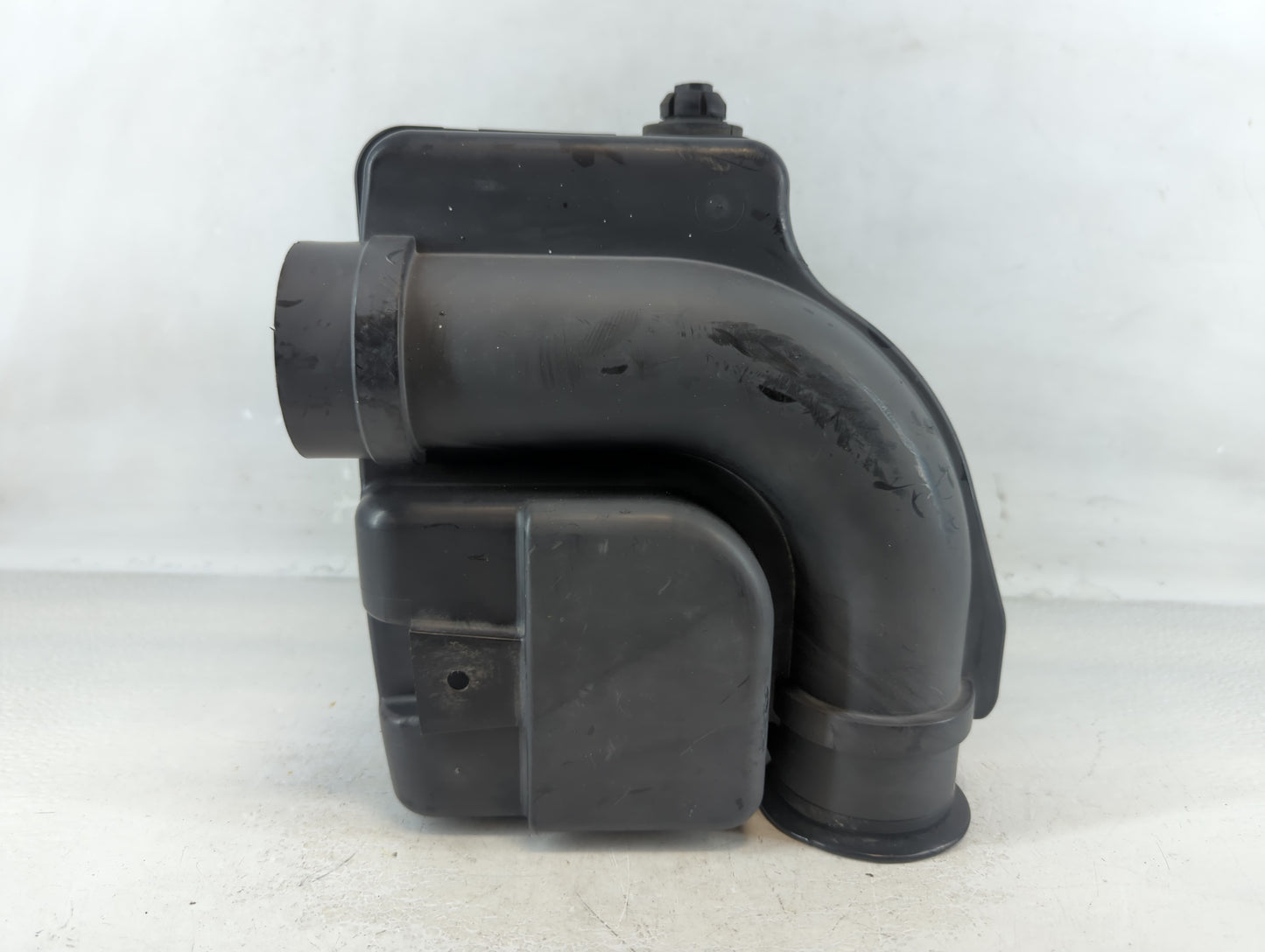 2003-2004 Subaru Forester Air Cleaner Intake-duct Hose Tube - Oemusedautoparts1.com