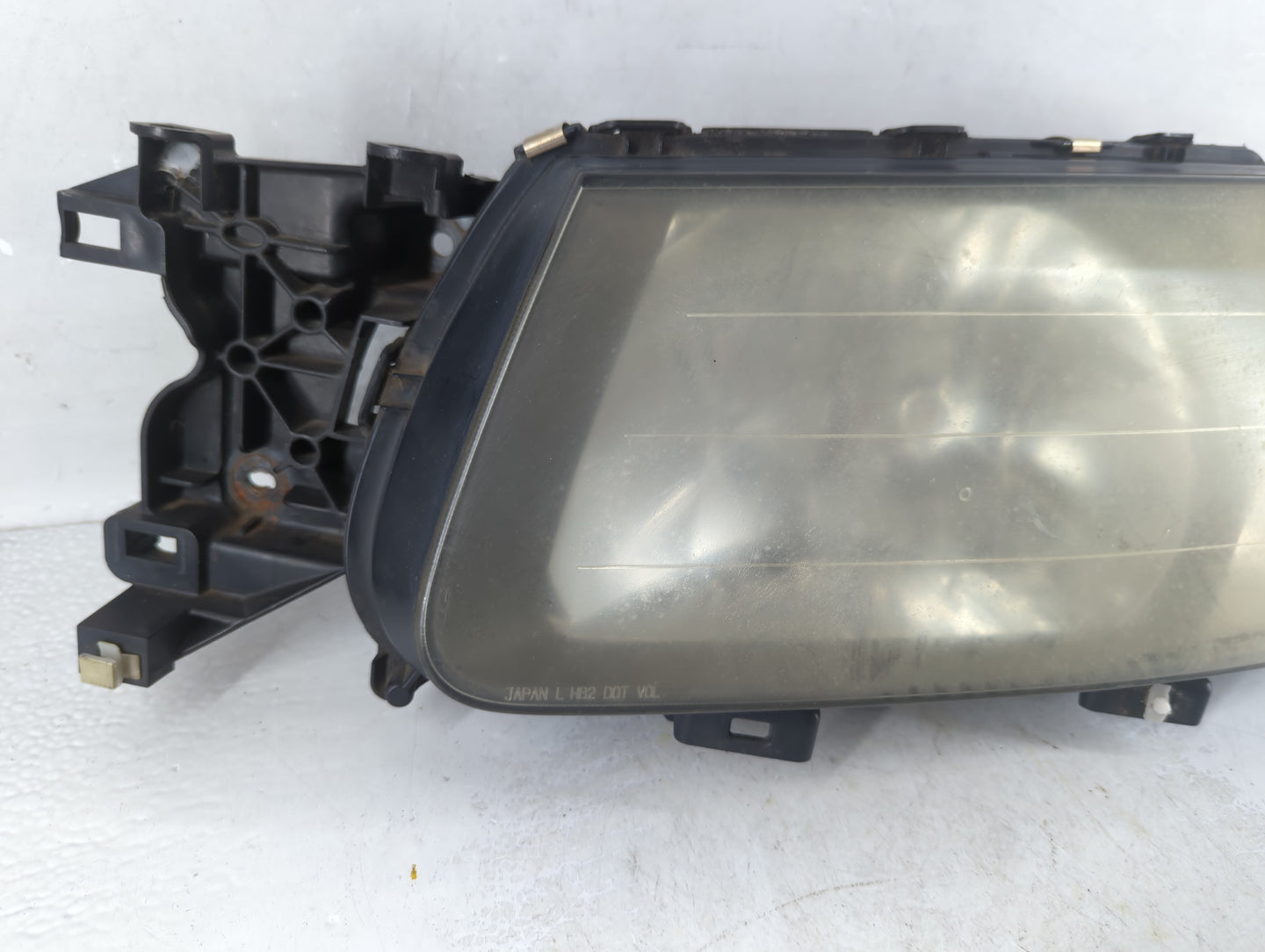 2004 Subaru Forester Driver Left Oem Front Light Lamp - Oemusedautoparts1.com