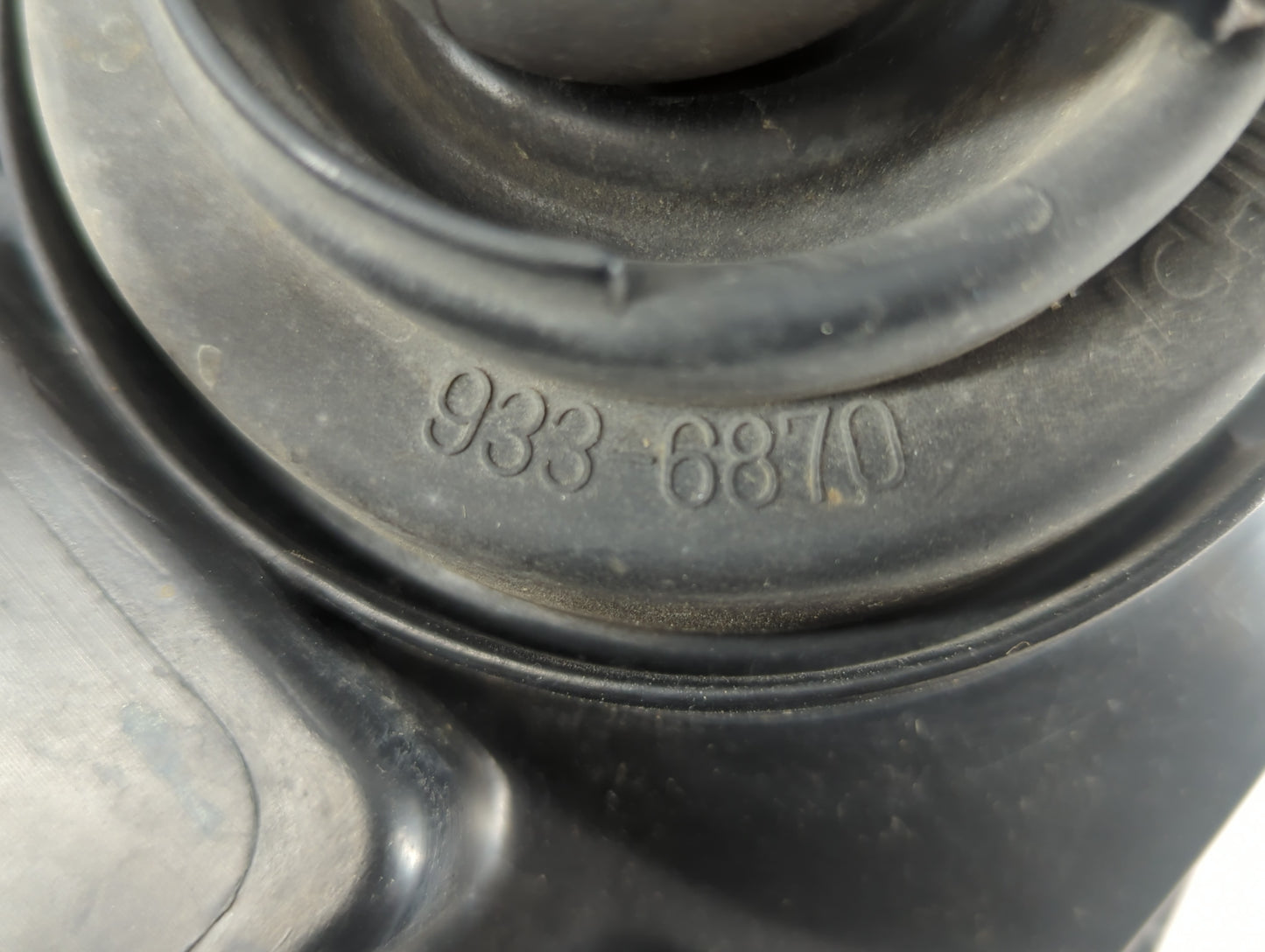 2004 Subaru Forester Driver Left Oem Front Light Lamp - Oemusedautoparts1.com