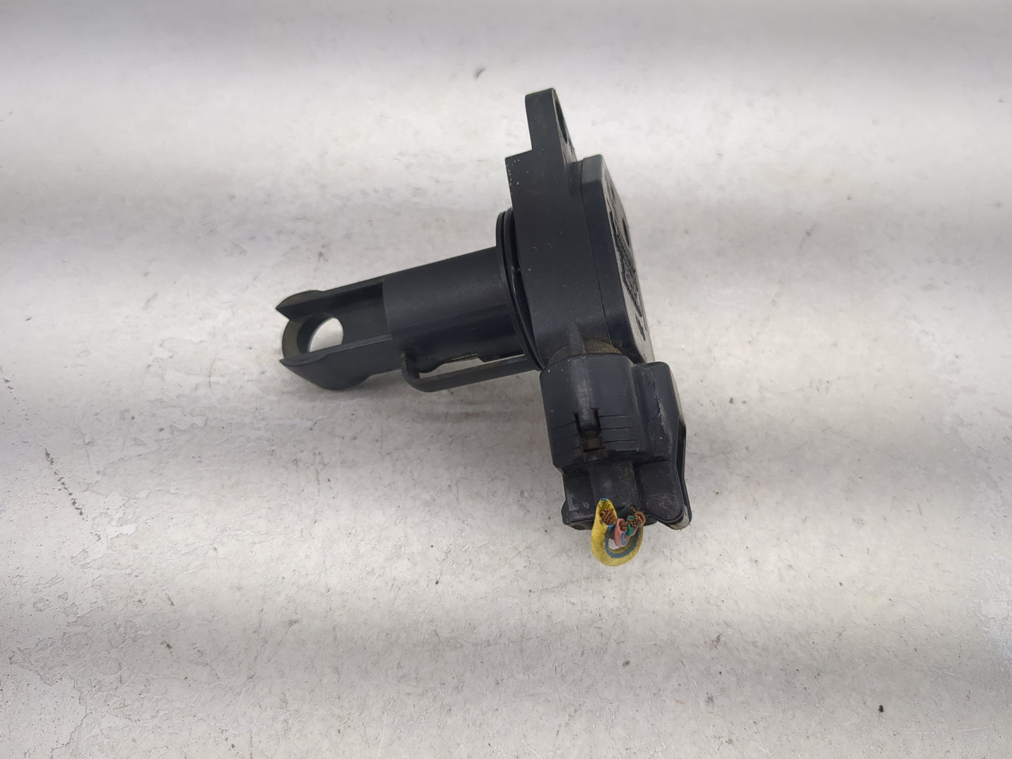 2002-2007 Subaru Impreza Mass Air Flow Meter Maf 1488621 - Oemusedautoparts1.com