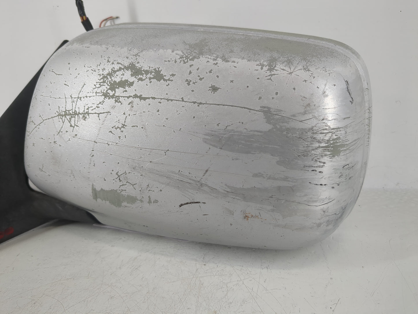 2000-2004 Subaru Legacy Driver Side View Mirror - Left Door Mirror OEM Used - Oemusedautoparts1.com