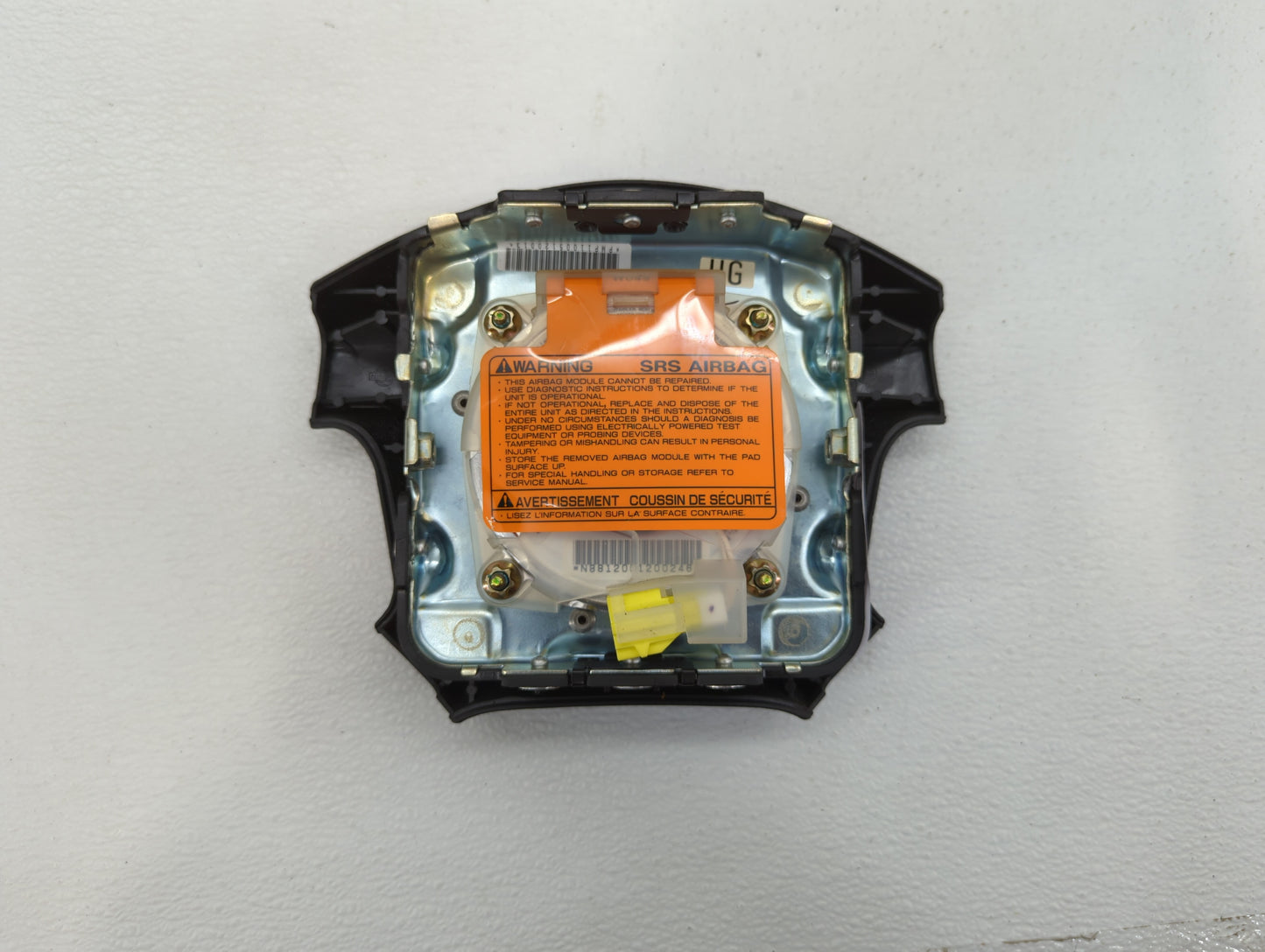 2000-2004 Subaru Legacy Air Bag Driver Left Steering Wheel Mounted Fits Fits 2000 2001 2002 2003 2004 2005 2006 OEM Used Aut