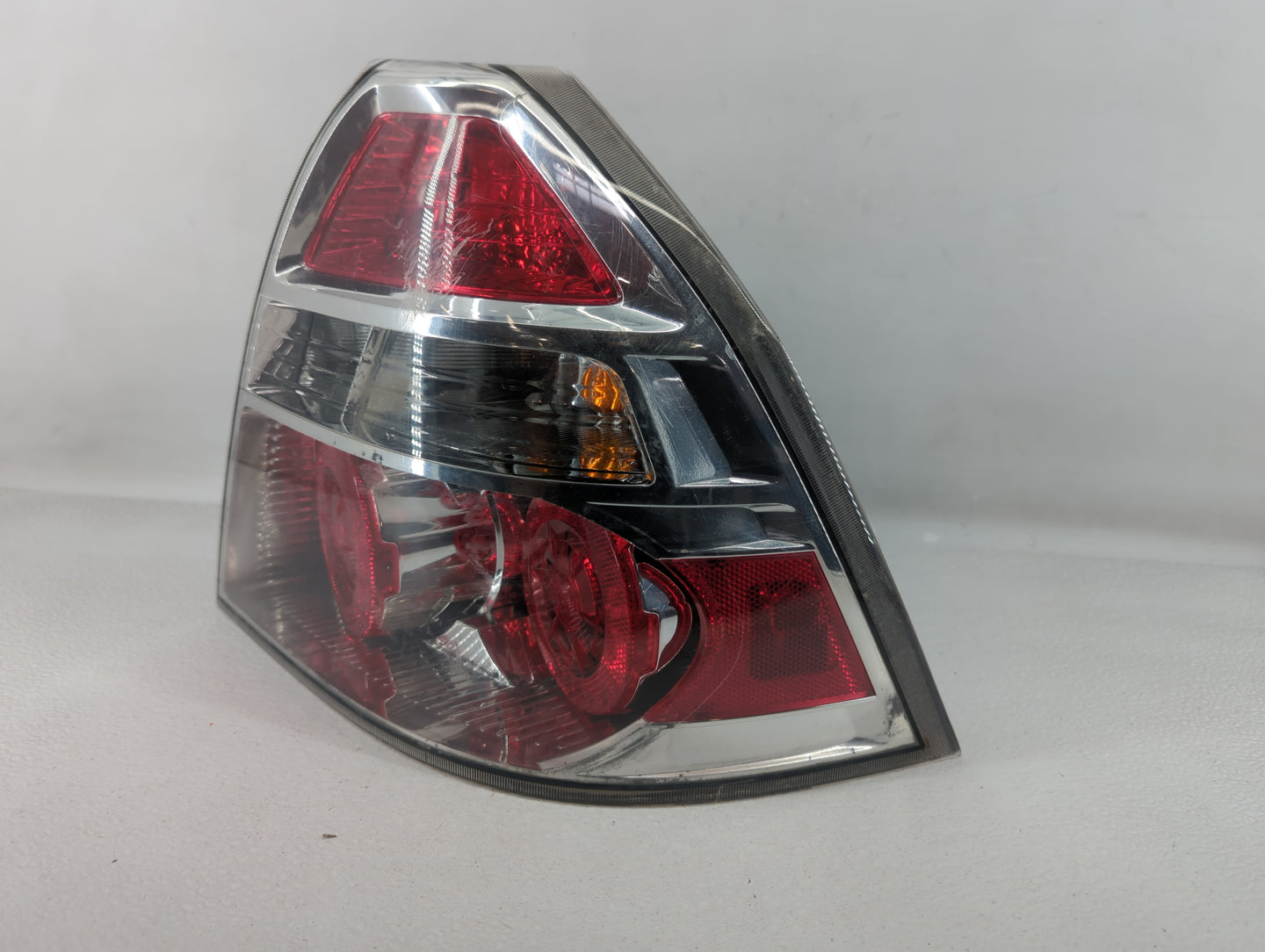 2000-2004 Subaru Legacy Driver Left Oem Head Light Headlight Lamp - Oemusedautoparts1.com