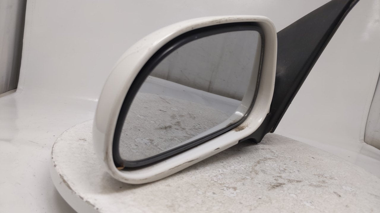 2004-2008 Suzuki Forenza Driver Side View Mirror - Left Door Mirror OEM Used - Oemusedautoparts1.com