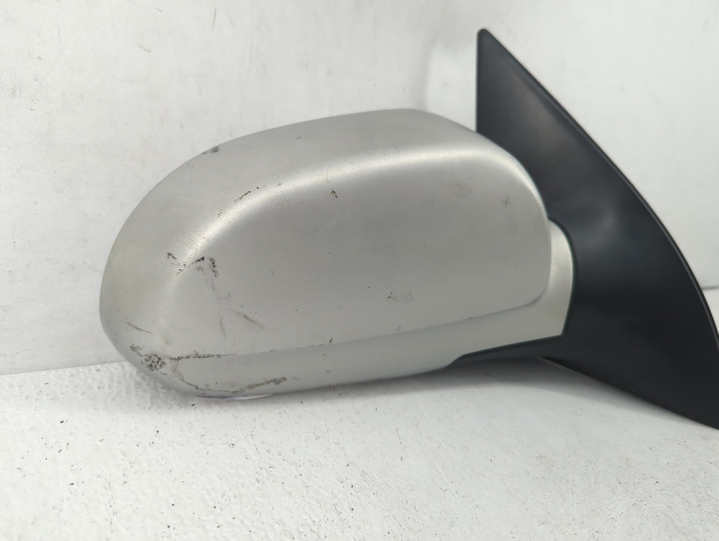 2004-2008 Suzuki Forenza Passenger Side View Mirror - Right Door Mirror OEM Used - Oemusedautoparts1.com