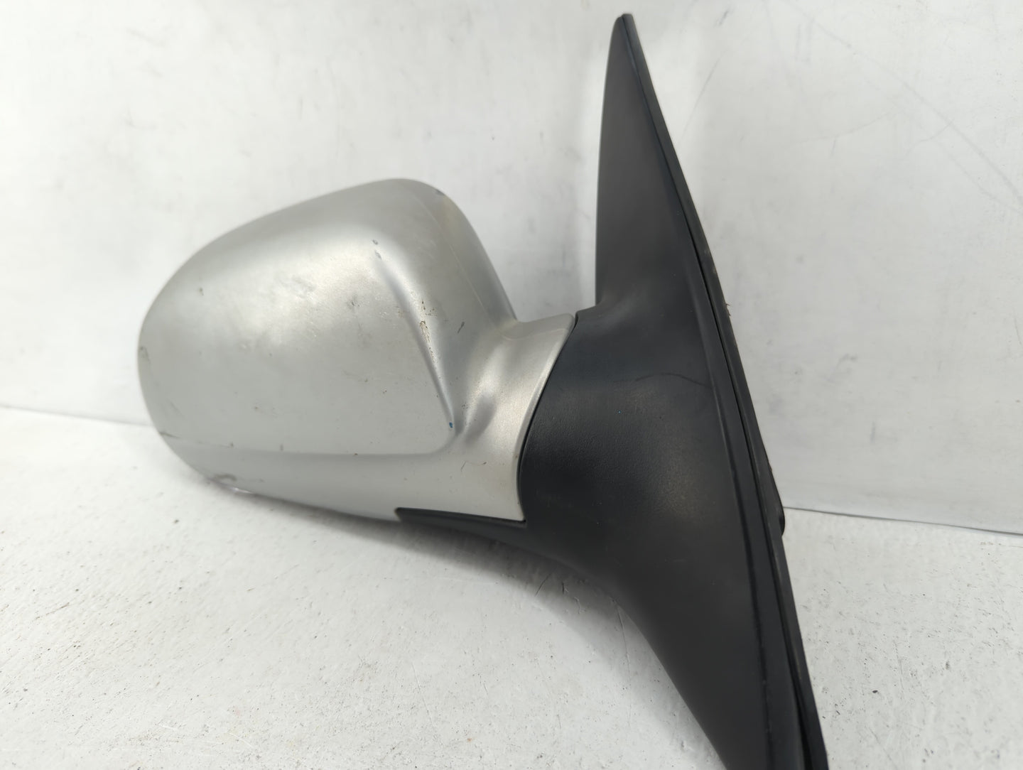 2004-2008 Suzuki Forenza Passenger Side View Mirror - Right Door Mirror OEM Used - Oemusedautoparts1.com