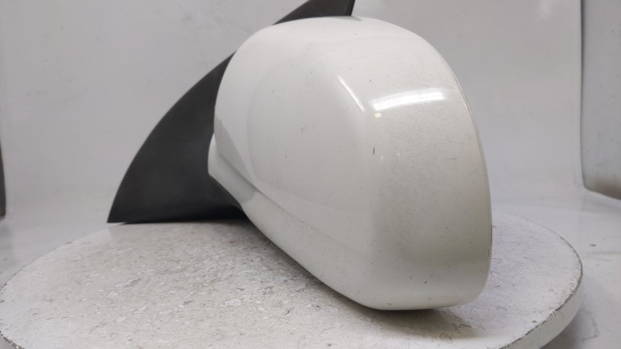 2004-2008 Suzuki Forenza Driver Side View Mirror - Left Door Mirror OEM Used - Oemusedautoparts1.com