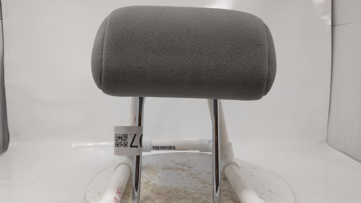 2004 Suzuki Forenza Headrest Head Rest Rear Center Seat Gray 42807 - Oemusedautoparts1.com