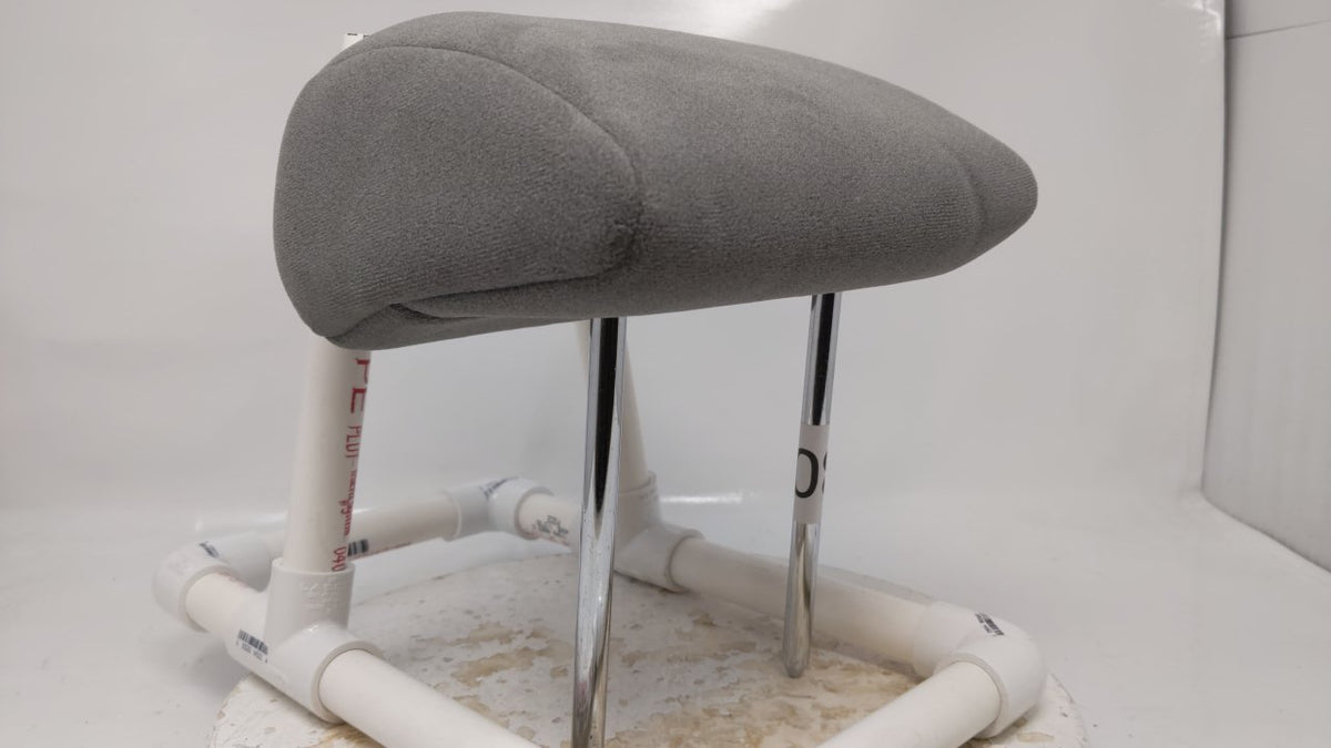 2004 Suzuki Forenza Headrest Head Rest Rear Center Seat Gray 42807 - Oemusedautoparts1.com