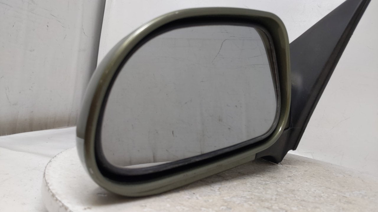 2005-2008 Suzuki Reno Driver Side View Mirror - Left Door Mirror OEM Used - Oemusedautoparts1.com