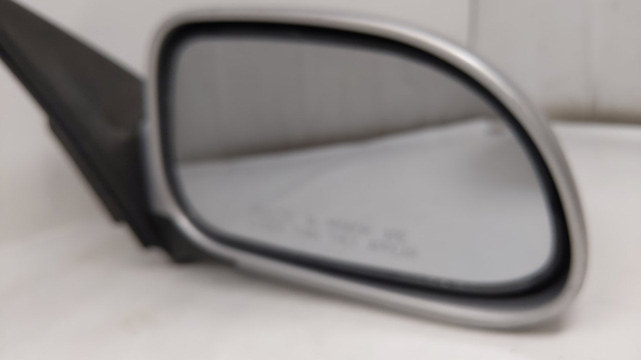 2005-2008 Suzuki Reno Passenger Side View Mirror - Right Door Mirror OEM Used - Oemusedautoparts1.com