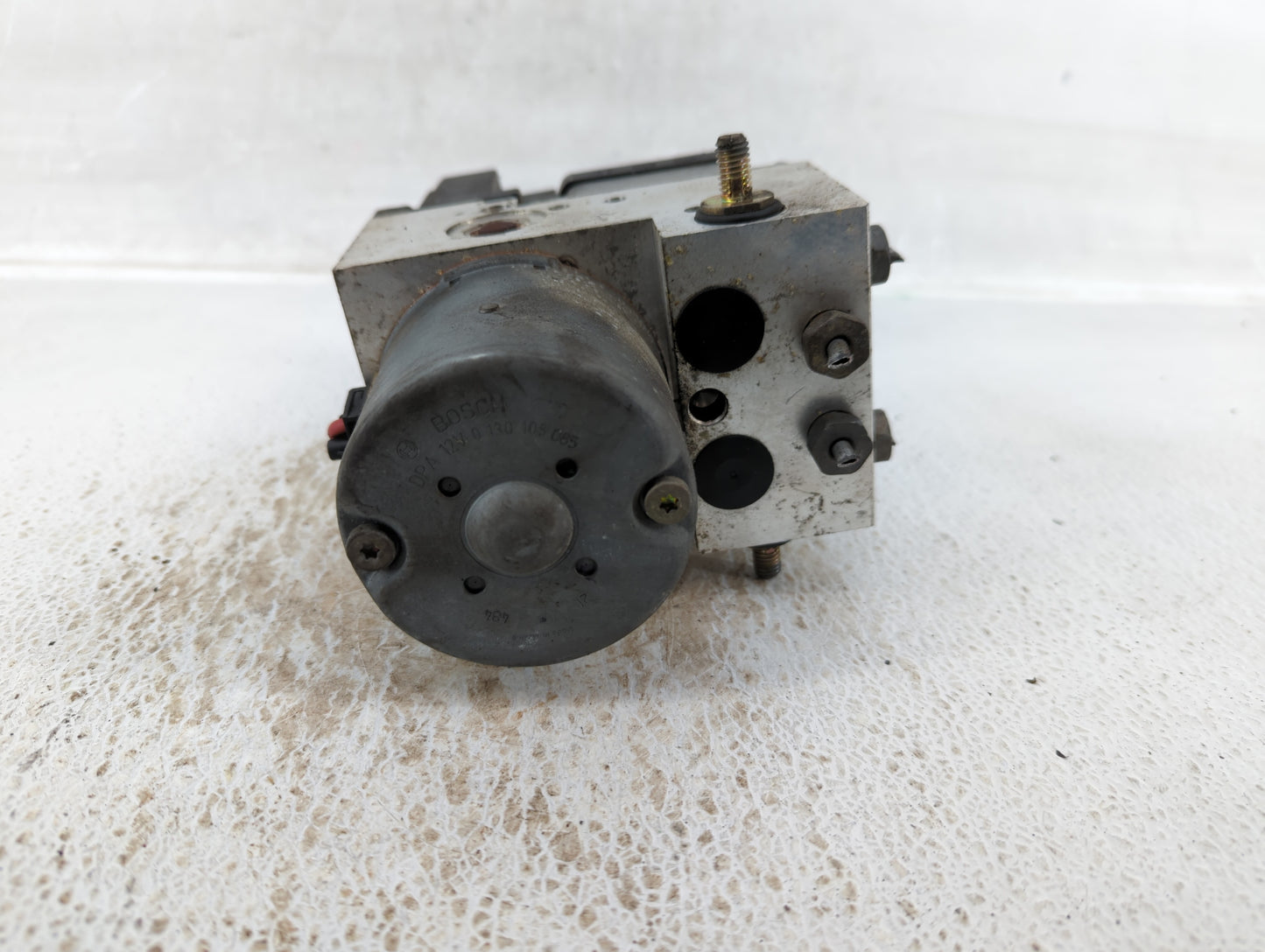 2004 Suzuki Reno ABS Pump Control Module Replacement Fits OEM Used Auto Parts - Oemusedautoparts1.com