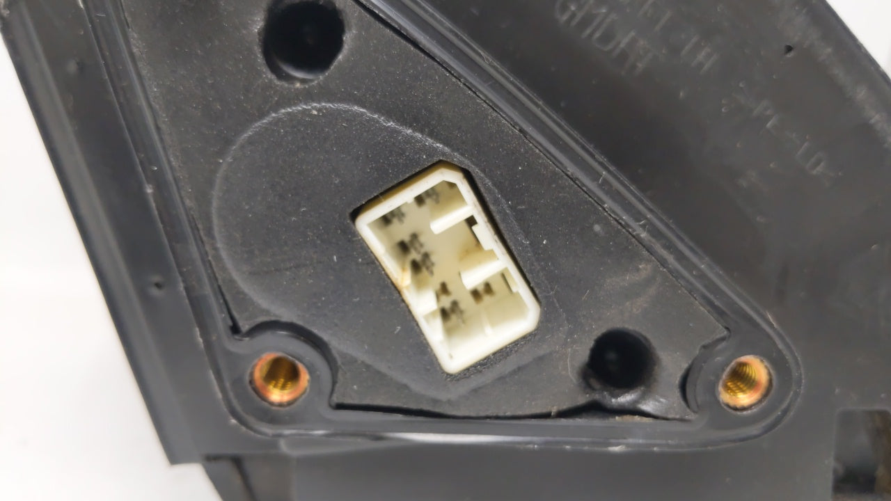 2005-2008 Suzuki Reno Driver Side View Mirror - Left Door Mirror OEM Used - Oemusedautoparts1.com