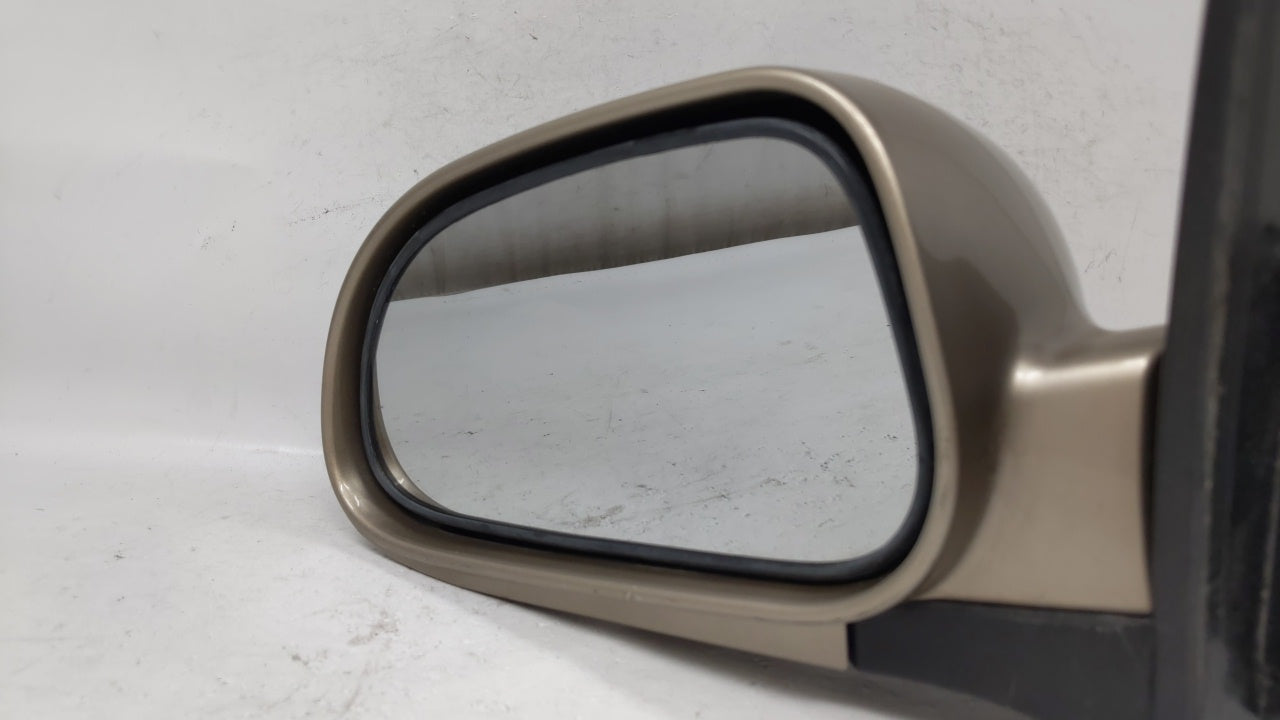 2005-2008 Suzuki Reno Driver Side View Mirror - Left Door Mirror OEM Used - Oemusedautoparts1.com
