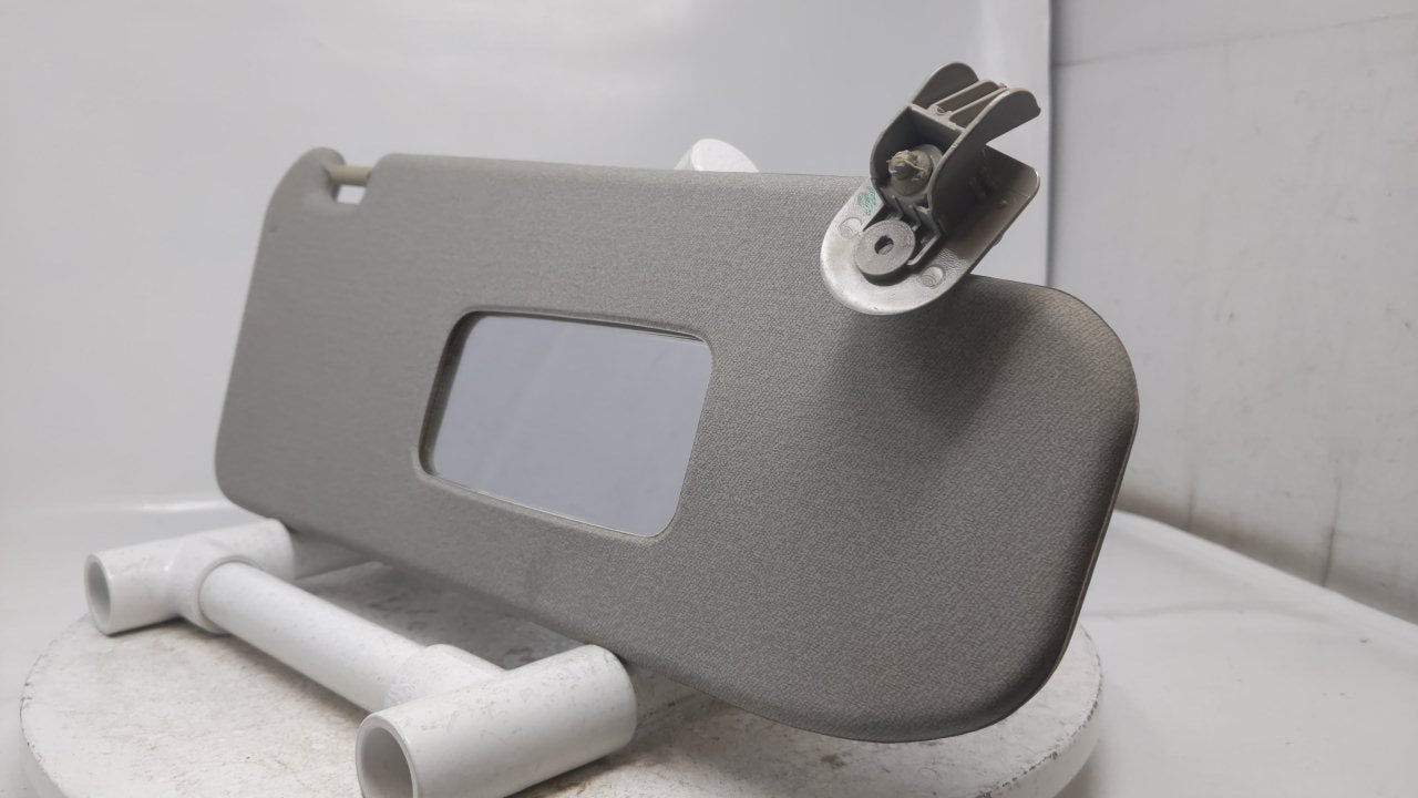 2004 Suzuki Swift Sun Visor Shade Replacement Passenger Right Mirror Fits OEM Used Auto Parts - Oemusedautoparts1.com