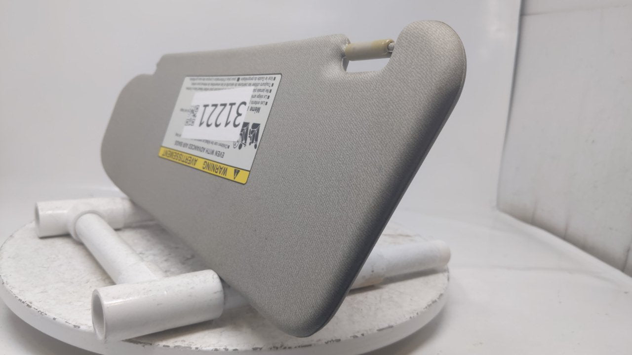 2004 Suzuki Swift+ Passenger Side View Mirror - Right Door Mirror OEM Used - Oemusedautoparts1.com