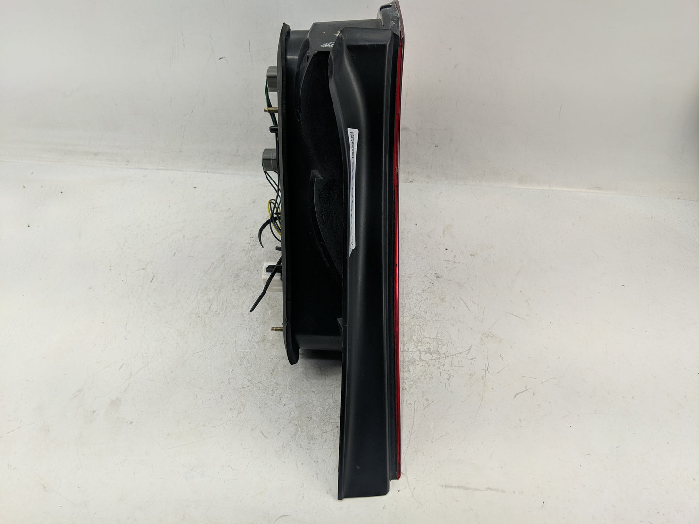 2004-2006 Suzuki Verona Tail Light Assembly Passenger Right OEM Fits Fits 2004 2005 2006 OEM Used Auto Parts - Oemusedautopa