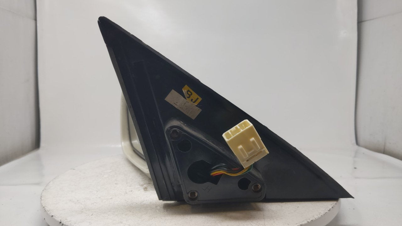 2004-2006 Suzuki Verona Driver Side View Mirror - Left Door Mirror OEM Used - Oemusedautoparts1.com