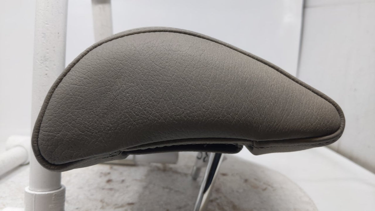 2004 Suzuki Verona Headrest Head Rest Front Driver Passenger Seat Gray - Oemusedautoparts1.com