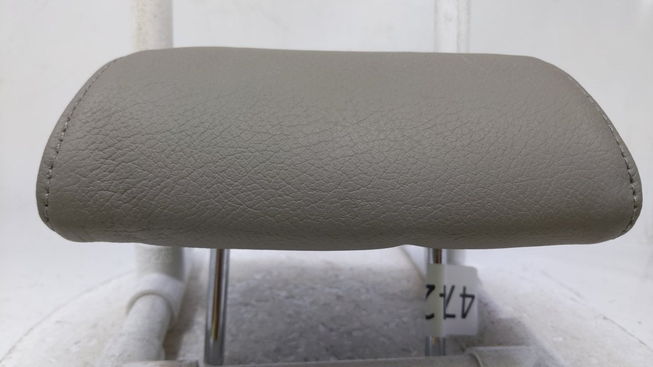 2004 Suzuki Verona Headrest Head Rest Rear Center Seat Fits OEM Used Auto Parts - Oemusedautoparts1.com