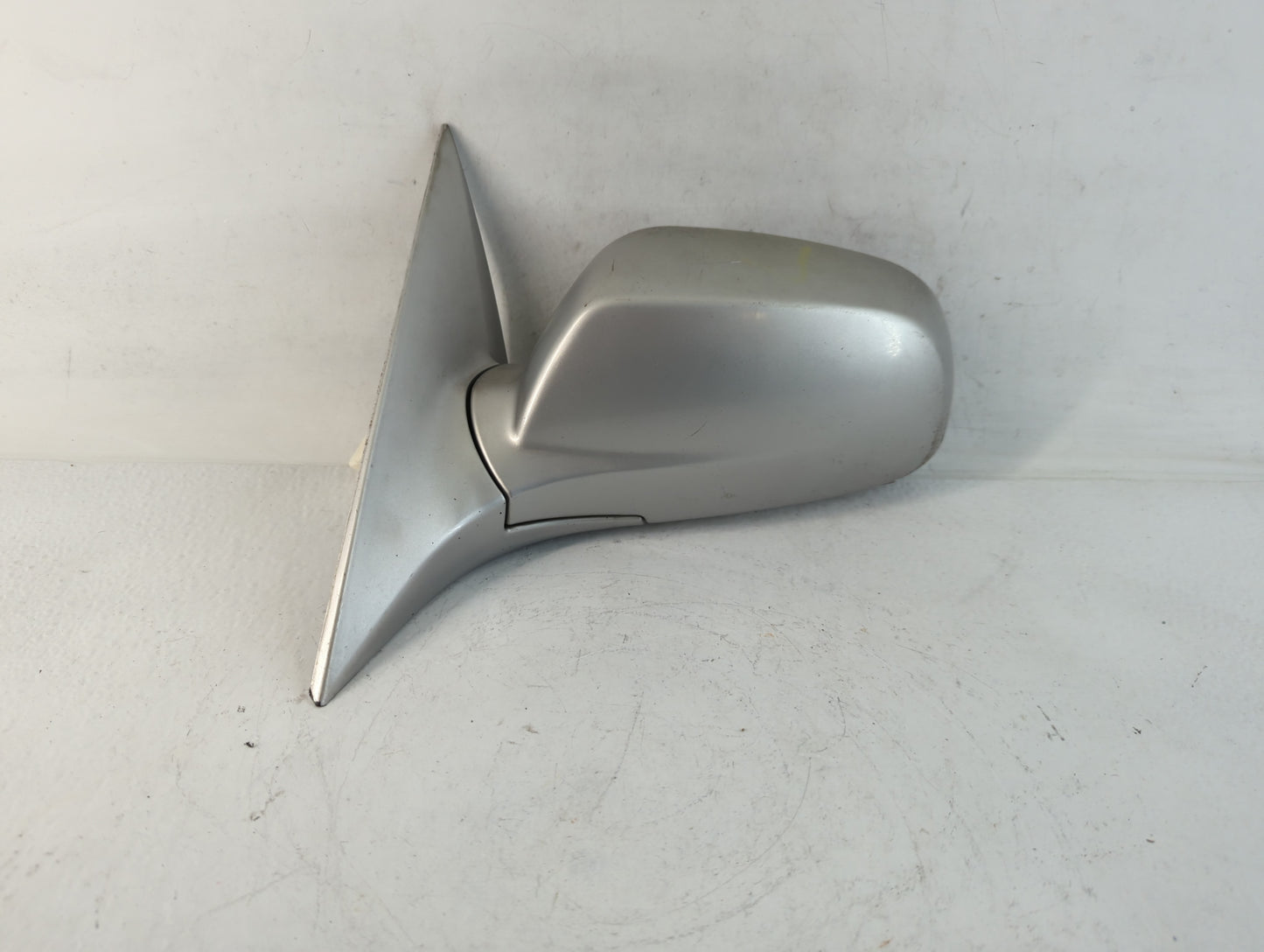 2004-2006 Suzuki Verona Driver Side View Mirror - Left Door Mirror OEM Used - Oemusedautoparts1.com