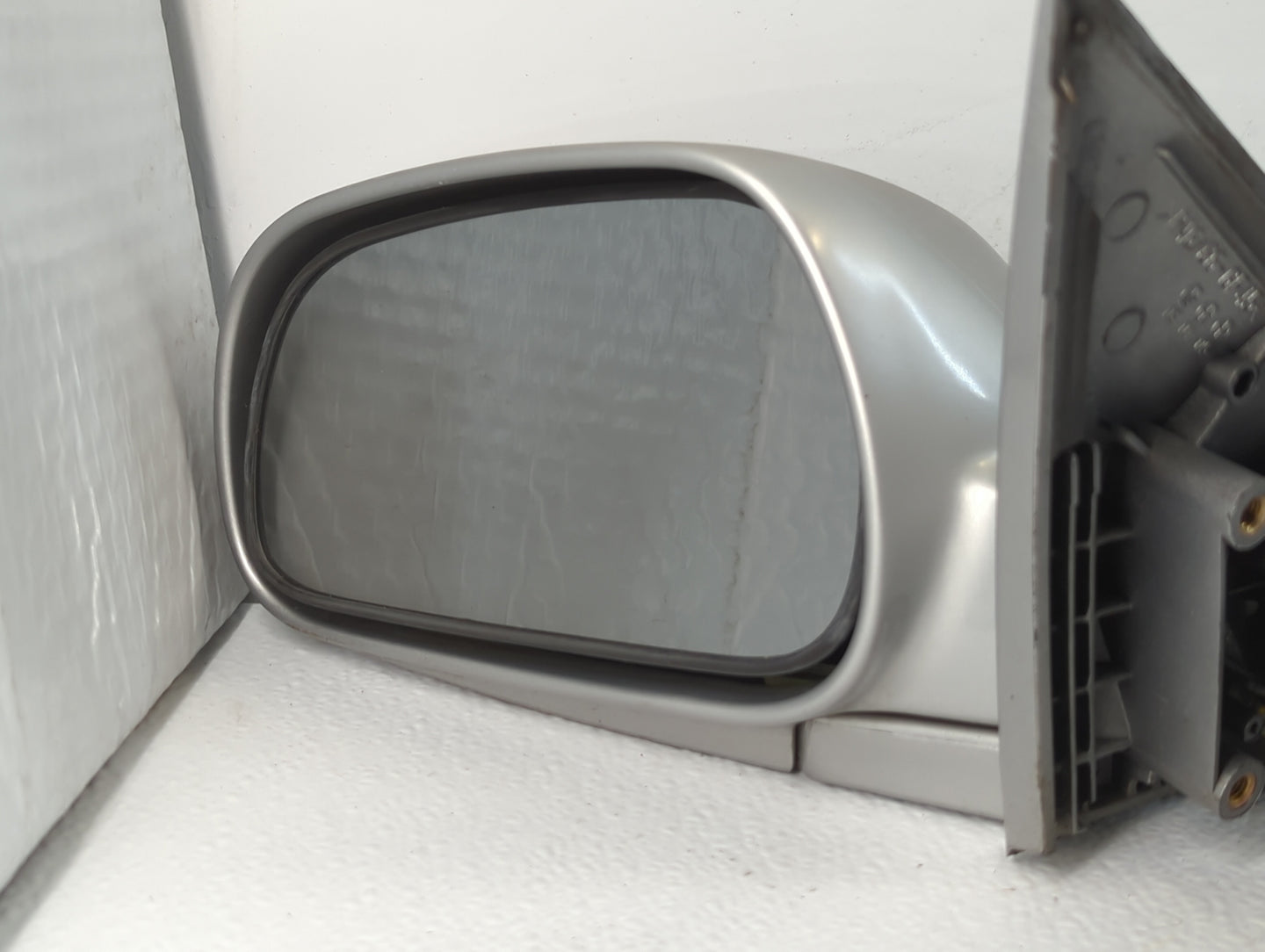 2004-2006 Suzuki Verona Driver Side View Mirror - Left Door Mirror OEM Used - Oemusedautoparts1.com