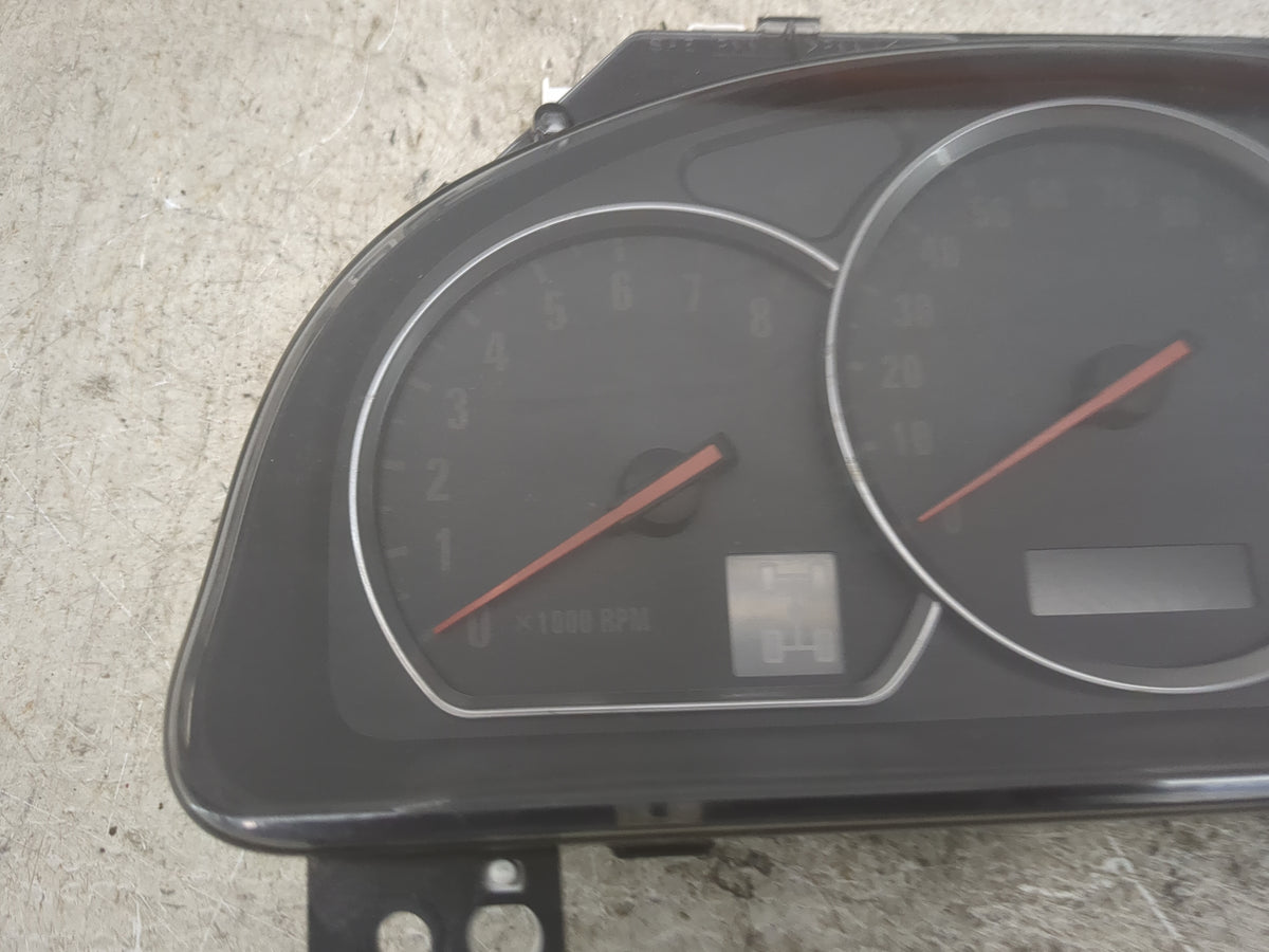 2004 Suzuki Xl7 Instrument Cluster Speedometer Gauges Miles: Fits Fits 2005 OEM Used Auto Parts - Oemusedautoparts1.com