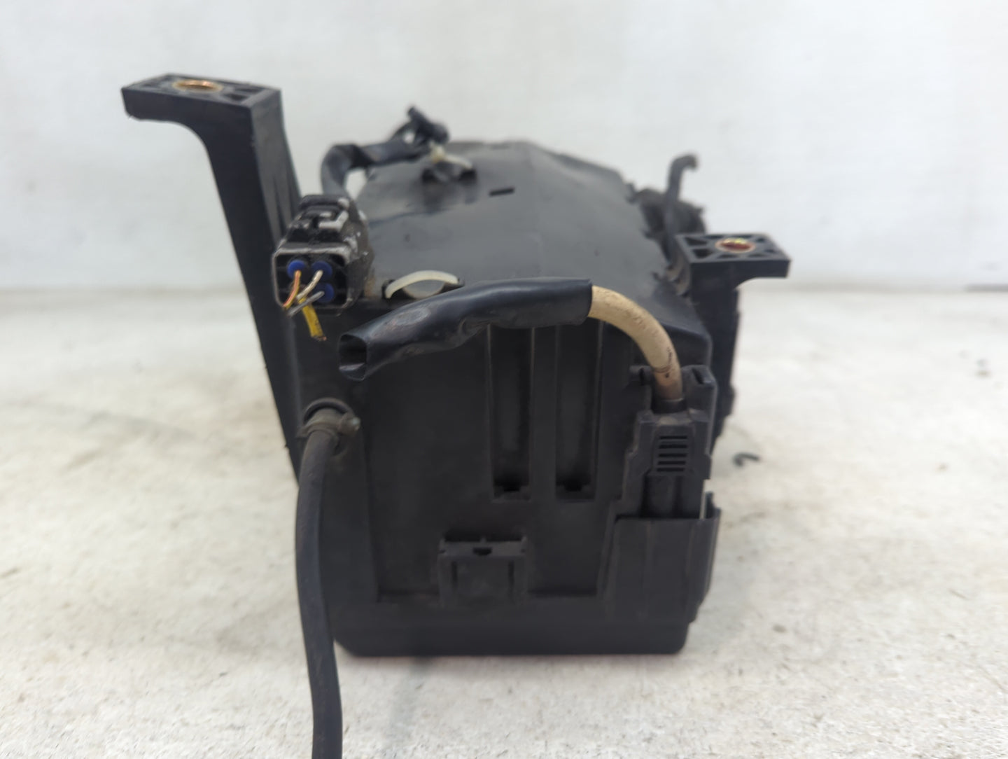 2003-2005 Toyota 4runner Fusebox Fuse Box Panel Relay Module Fits Fits 2003 2004 2005 OEM Used Auto Parts - Oemusedautoparts