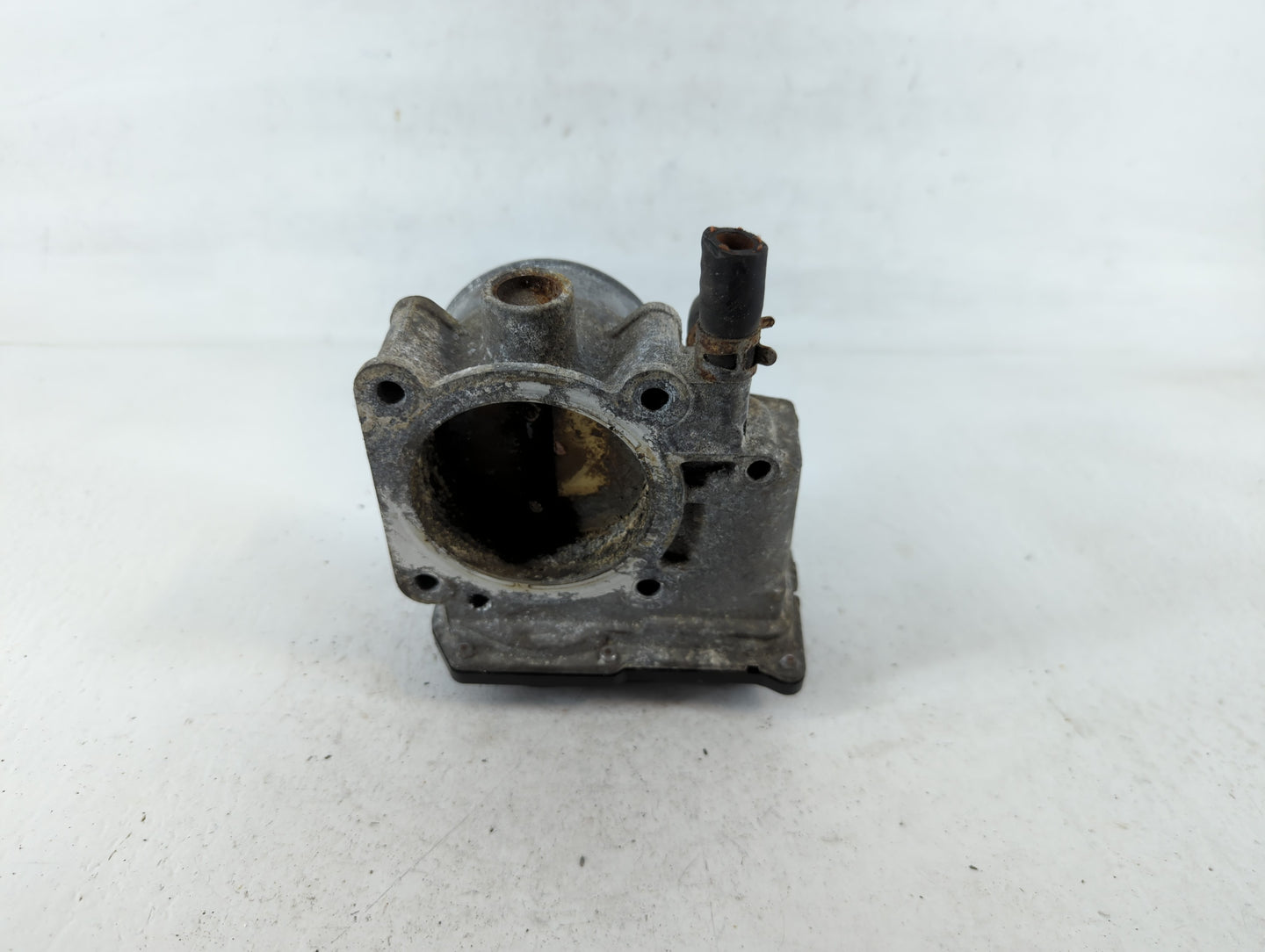 2003-2009 Toyota 4runner Throttle Body P/N:22030-31010 Fits Fits 2003 2004 2005 2006 2007 2008 2009 2010 2011 2012 2013 2014