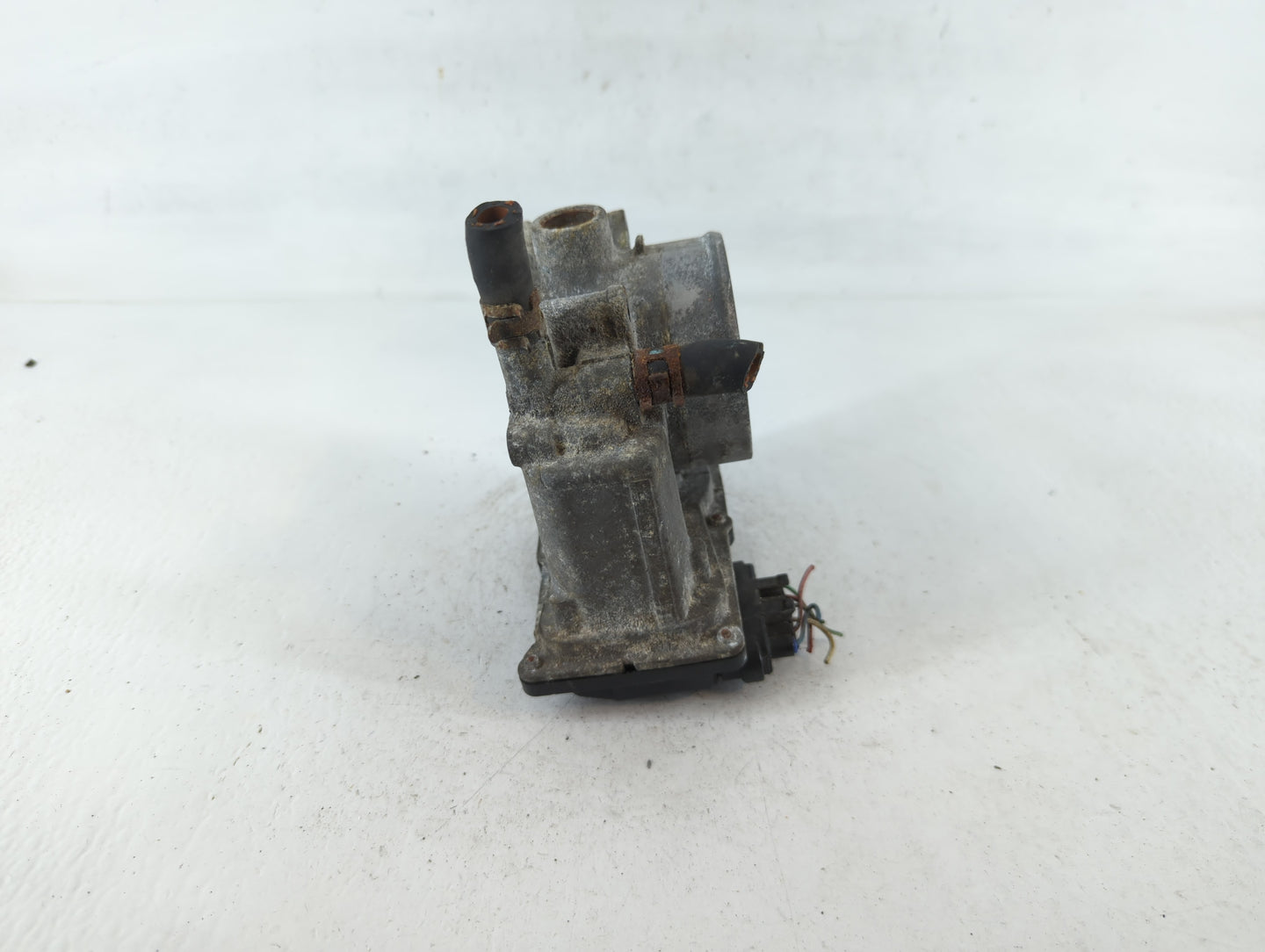 2003-2009 Toyota 4runner Throttle Body P/N:22030-31010 Fits Fits 2003 2004 2005 2006 2007 2008 2009 2010 2011 2012 2013 2014