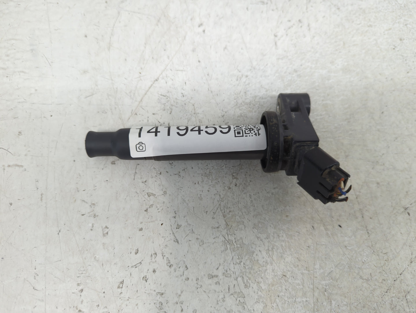 2000-2004 Toyota Avalon Ignition Coil Igniter Pack - Oemusedautoparts1.com