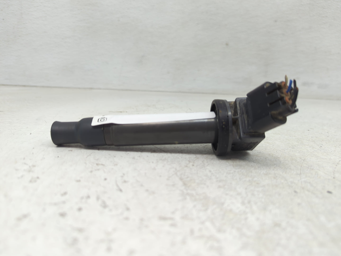 2000-2004 Toyota Avalon Ignition Coil Igniter Pack - Oemusedautoparts1.com